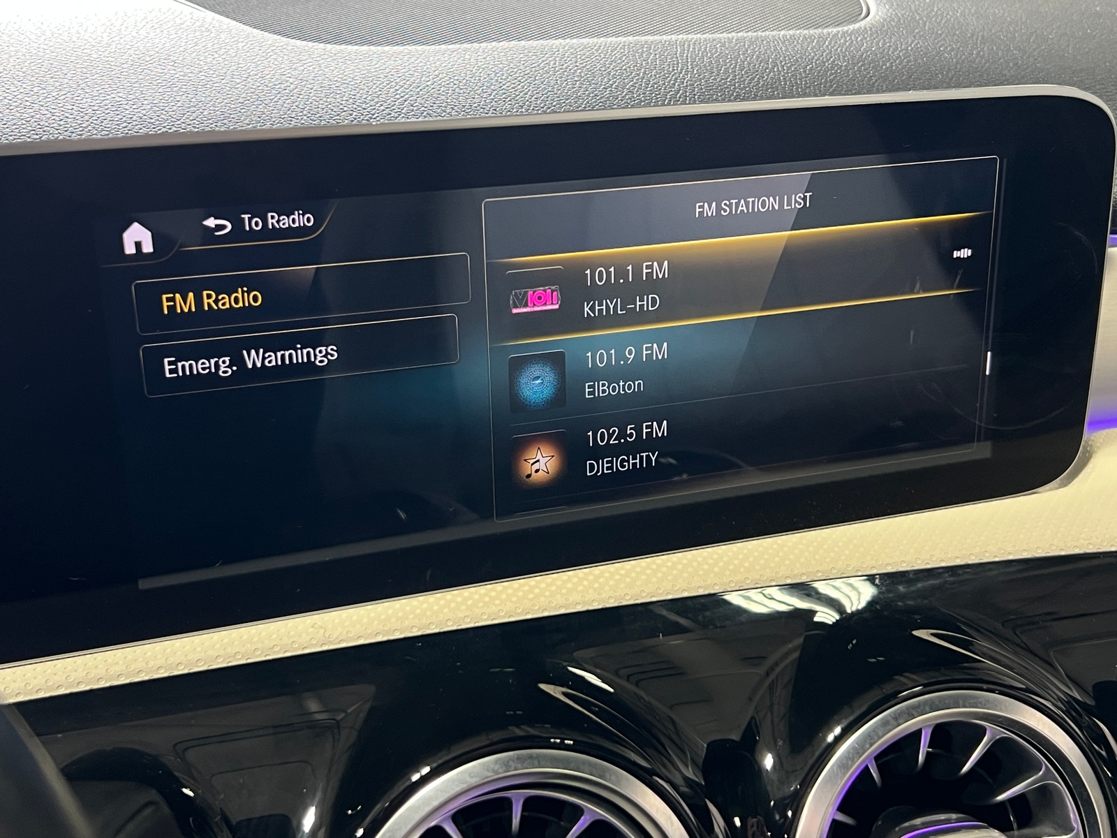 Thumbnail: 2020 Mercedes-Benz A-Class - 3