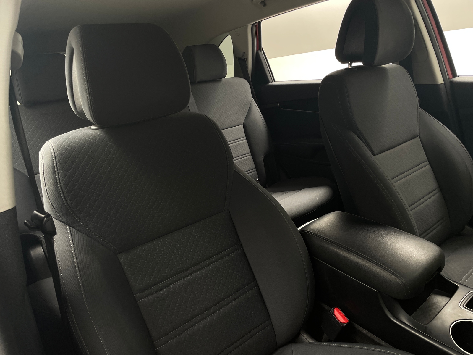 Thumbnail: 2016 Kia Sorento - 2