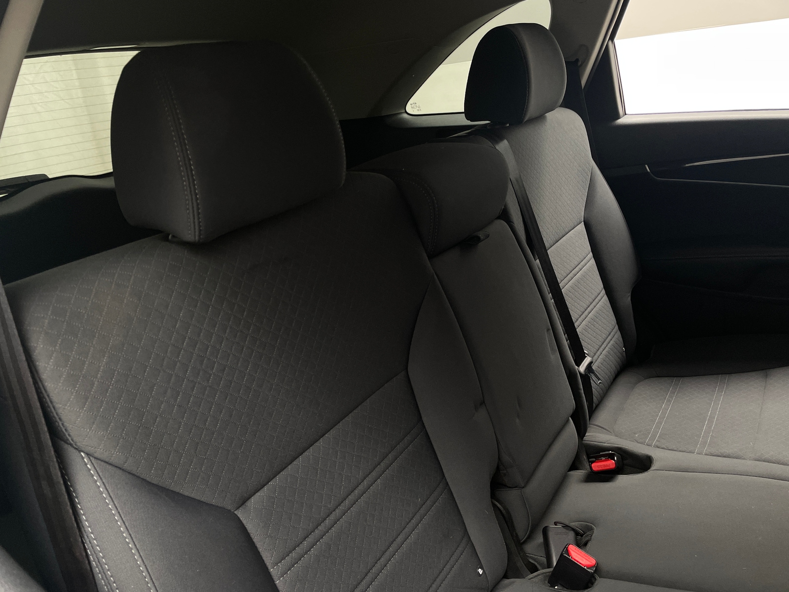 Thumbnail: 2016 Kia Sorento - 6