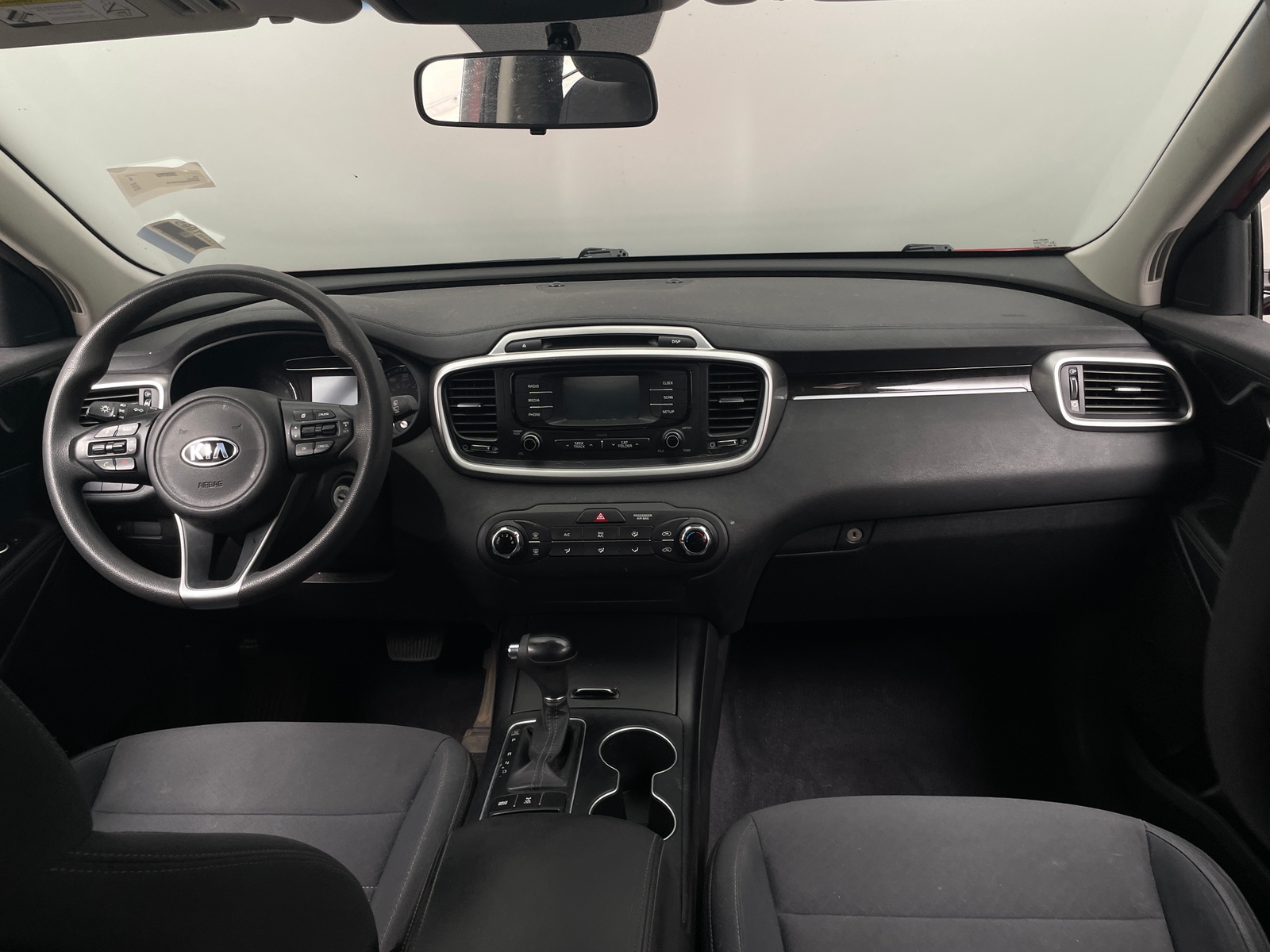 Thumbnail: 2016 Kia Sorento - 3