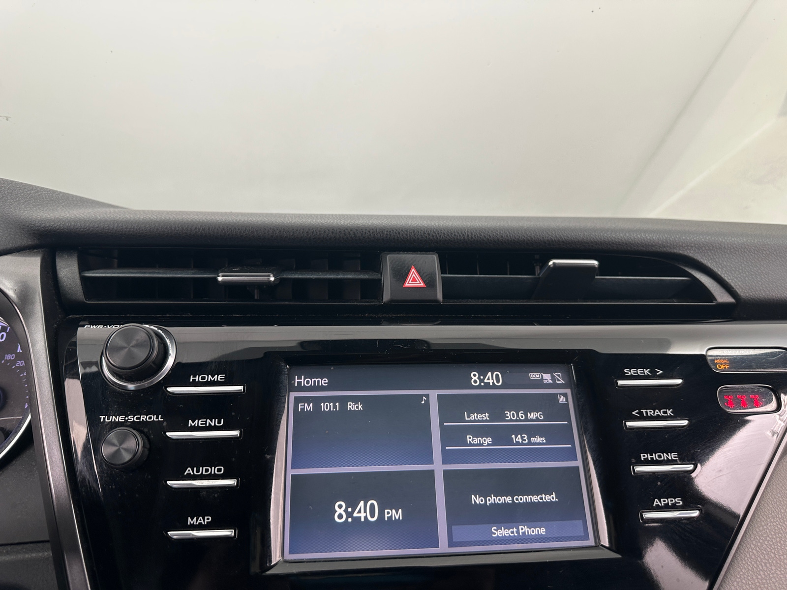 Thumbnail: 2019 Toyota Camry - 4