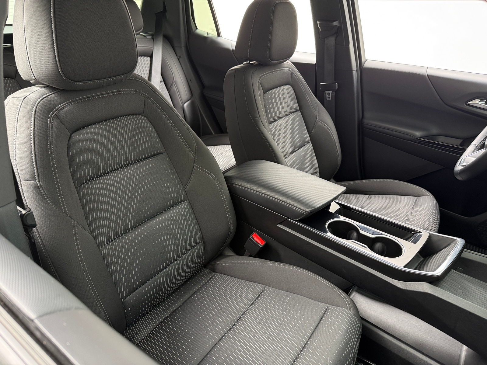 Thumbnail: 2025 Chevrolet Equinox - 2