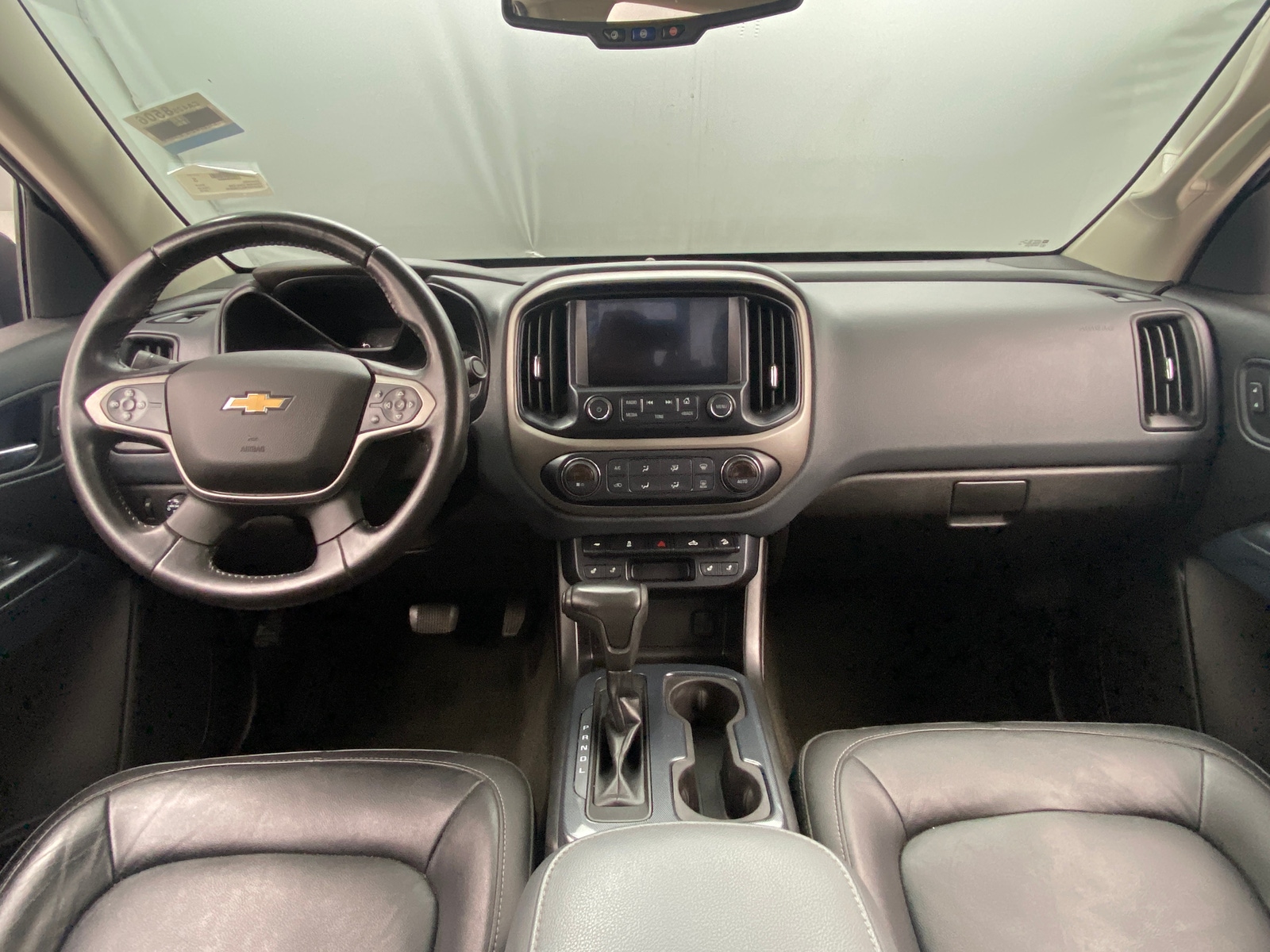 Thumbnail: 2018 Chevrolet Colorado - 3