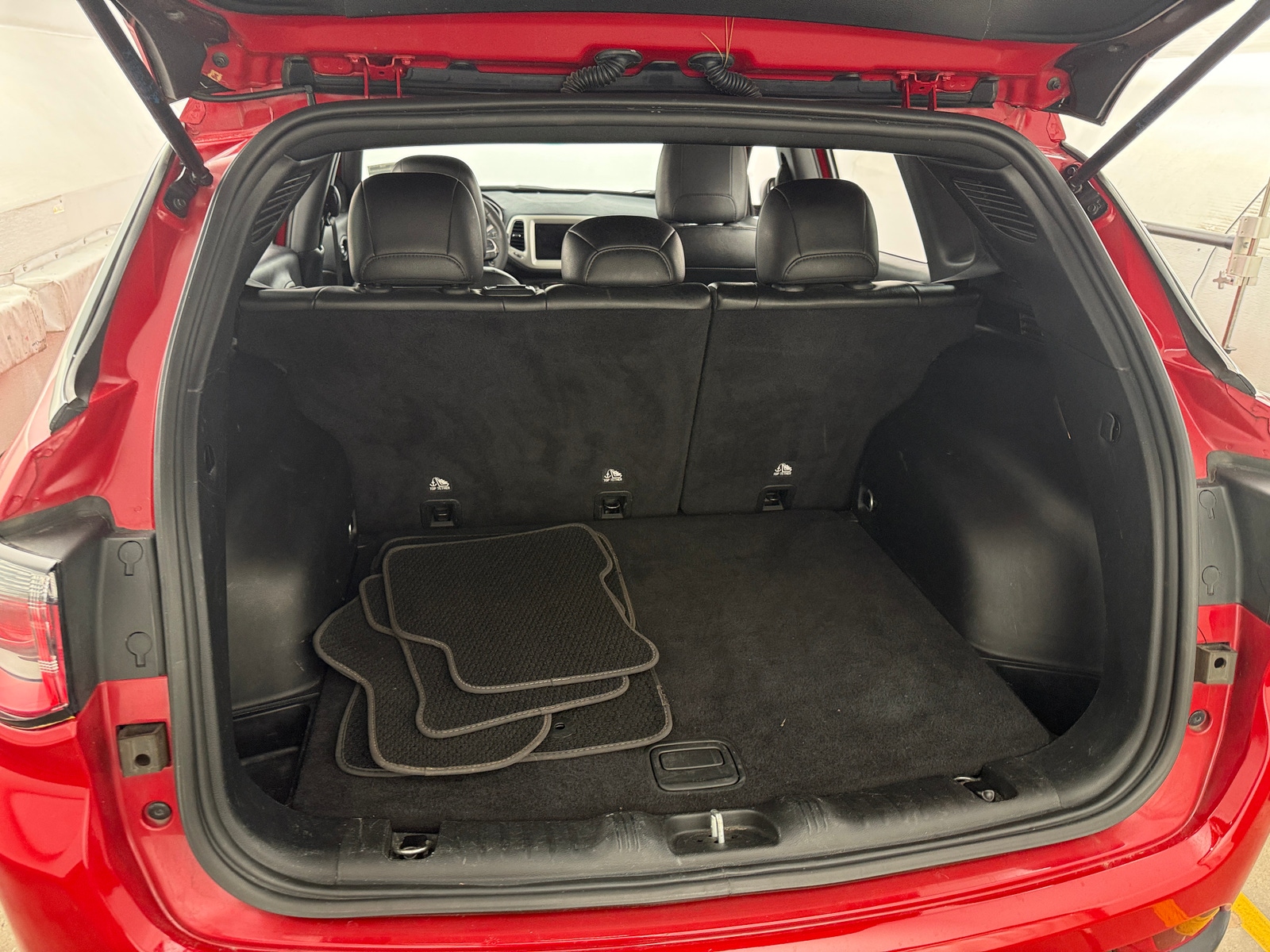 Thumbnail: 2021 Jeep Compass - 6