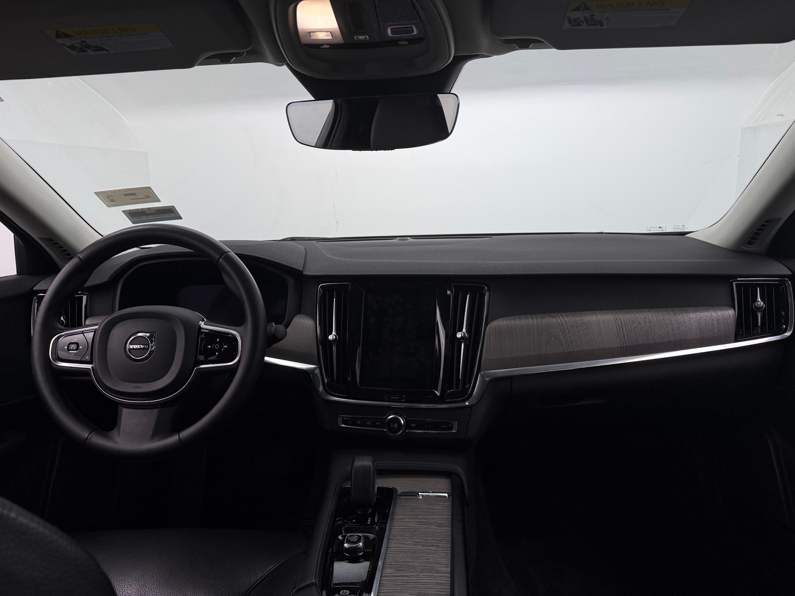 Thumbnail: 2024 Volvo S90 - 2