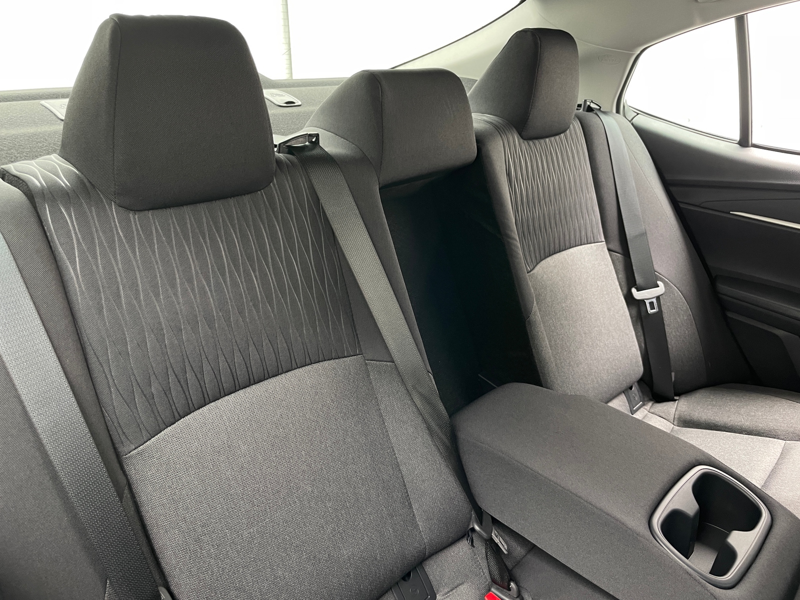 Thumbnail: 2025 Toyota Camry - 6