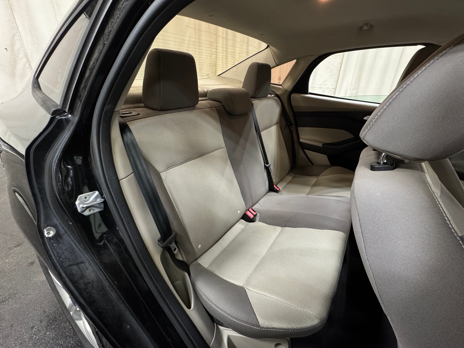 Thumbnail: 2014 Ford Focus - 6