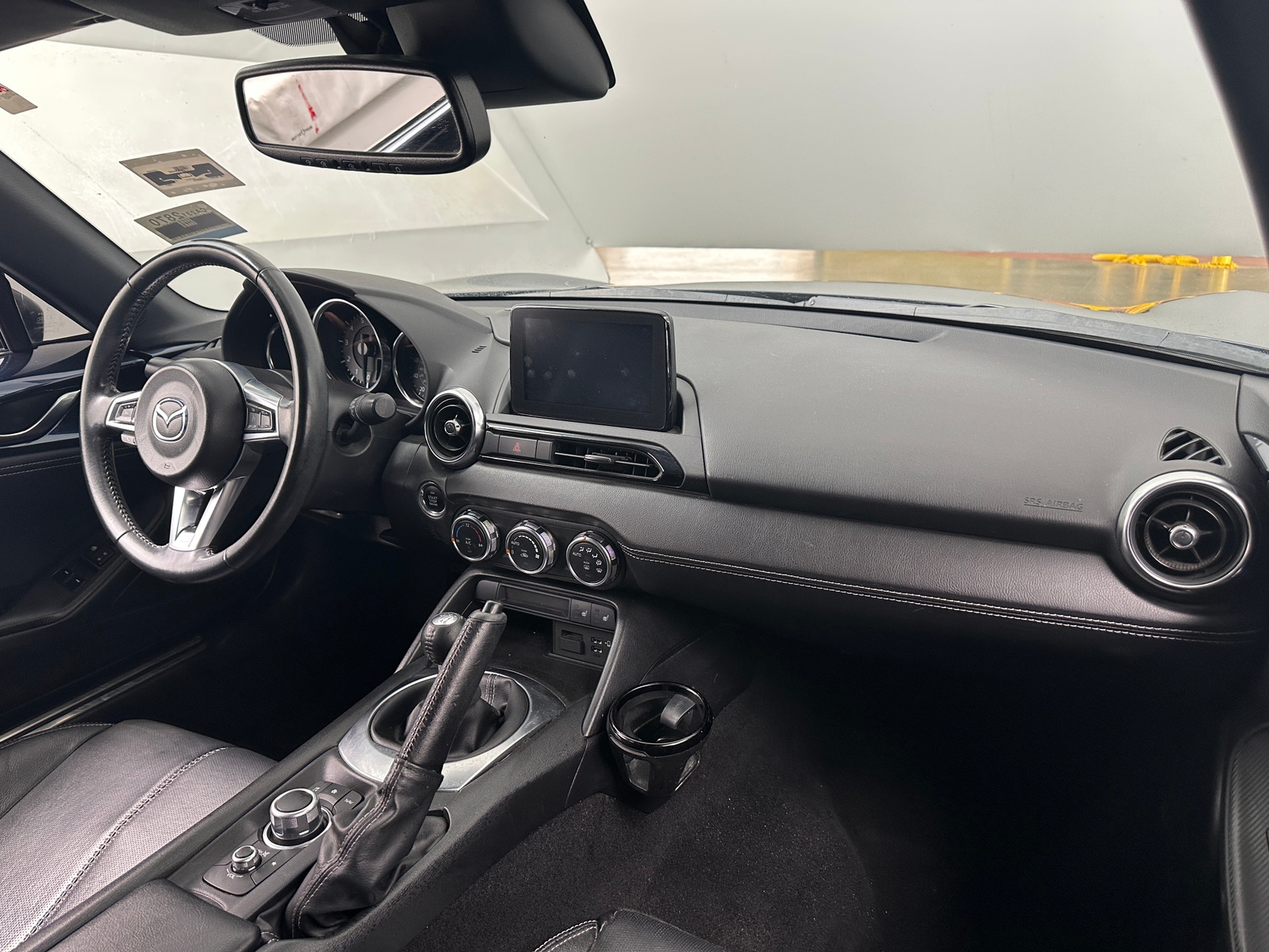 Thumbnail: 2021 Mazda MX-5 Miata - 2