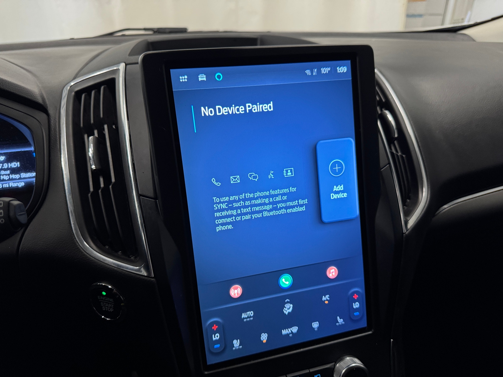 Thumbnail: 2024 Ford Edge - 3