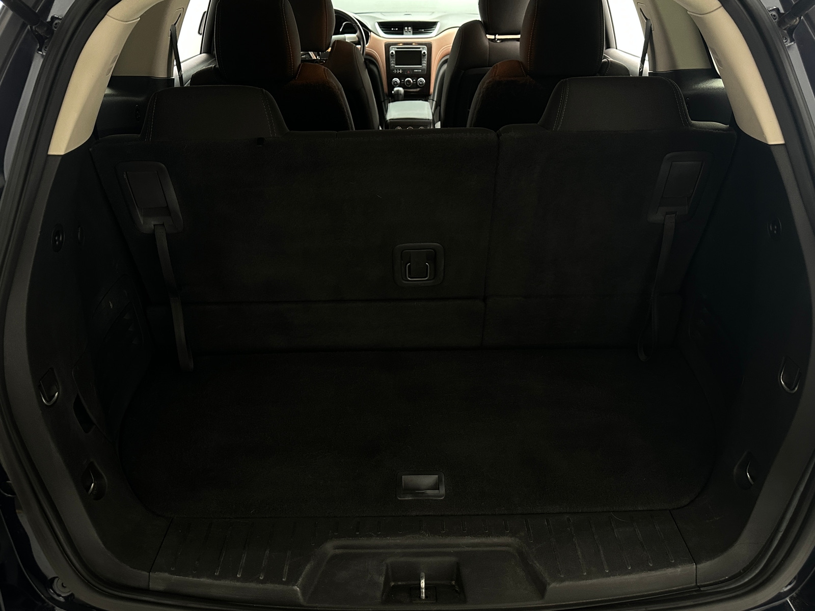 Thumbnail: 2017 Chevrolet Traverse - 7