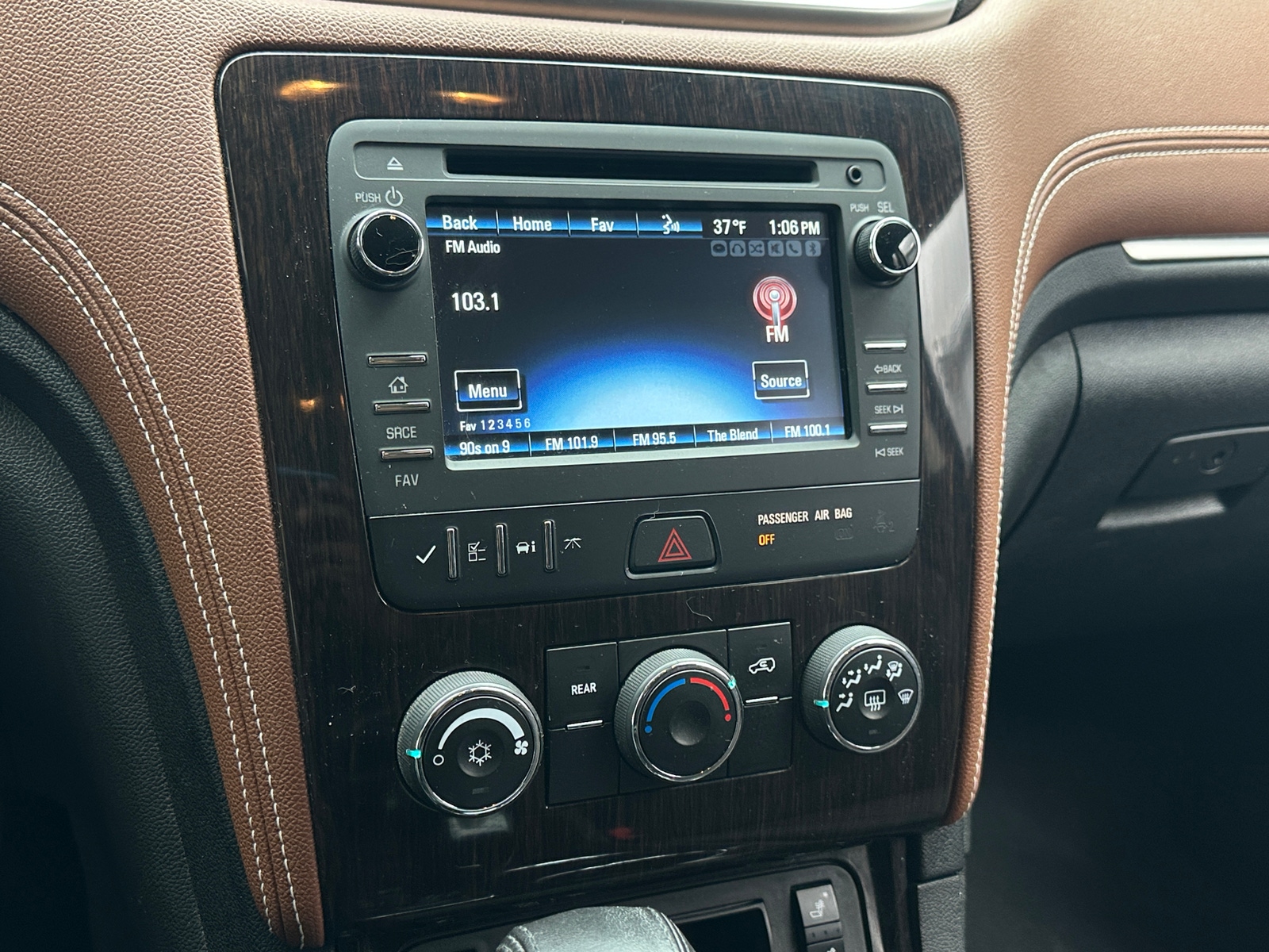 Thumbnail: 2017 Chevrolet Traverse - 4