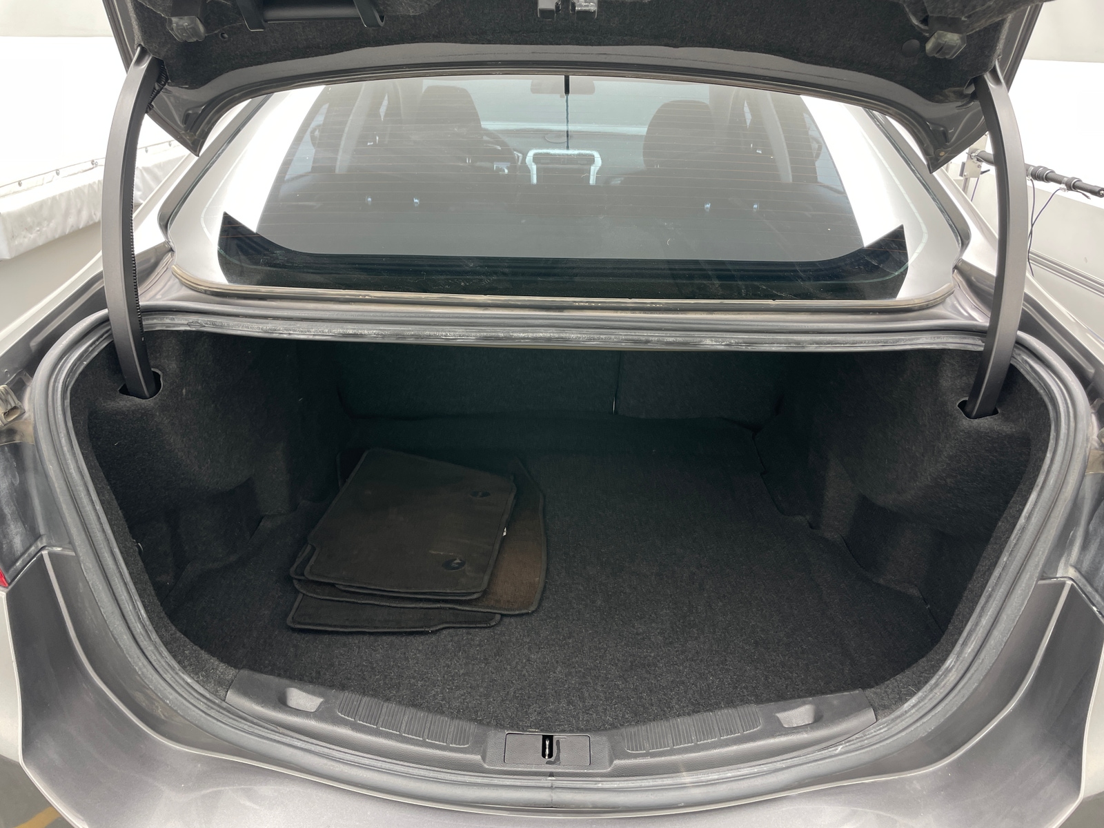 Thumbnail: 2013 Ford Fusion - 7