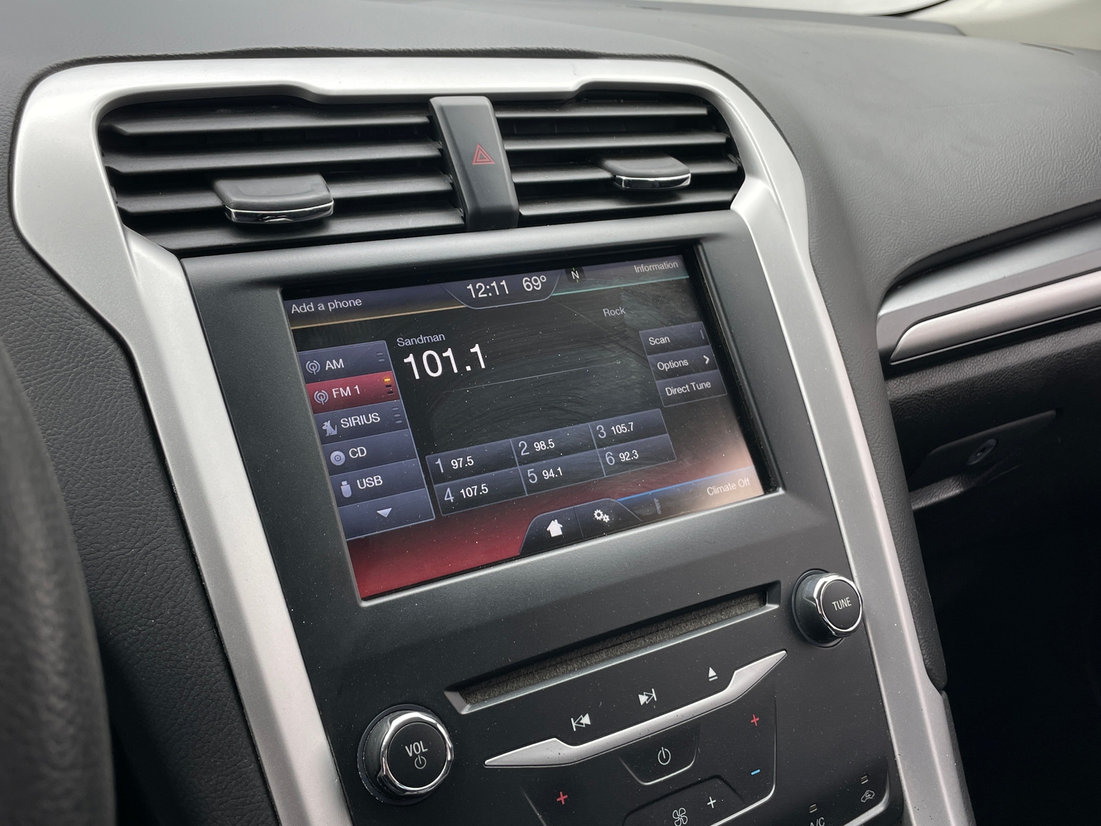 Thumbnail: 2013 Ford Fusion - 4