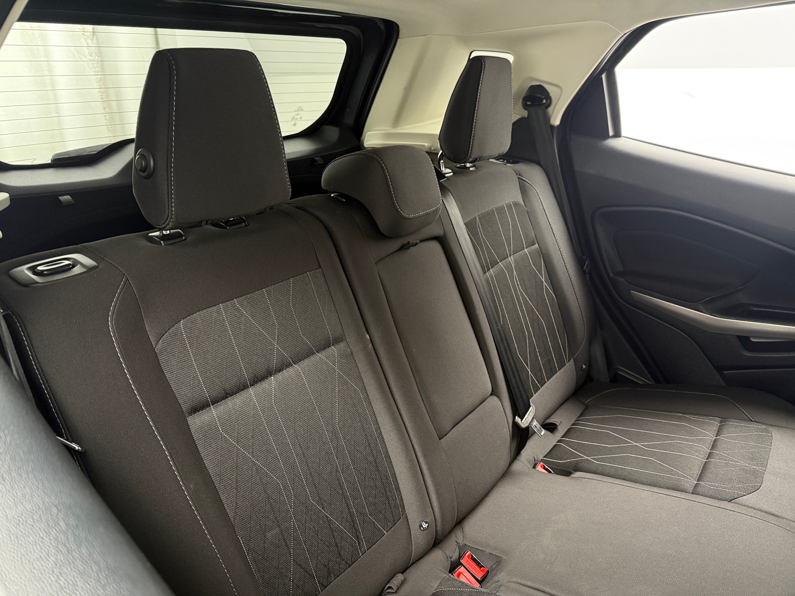 Thumbnail: 2019 Ford EcoSport - 6