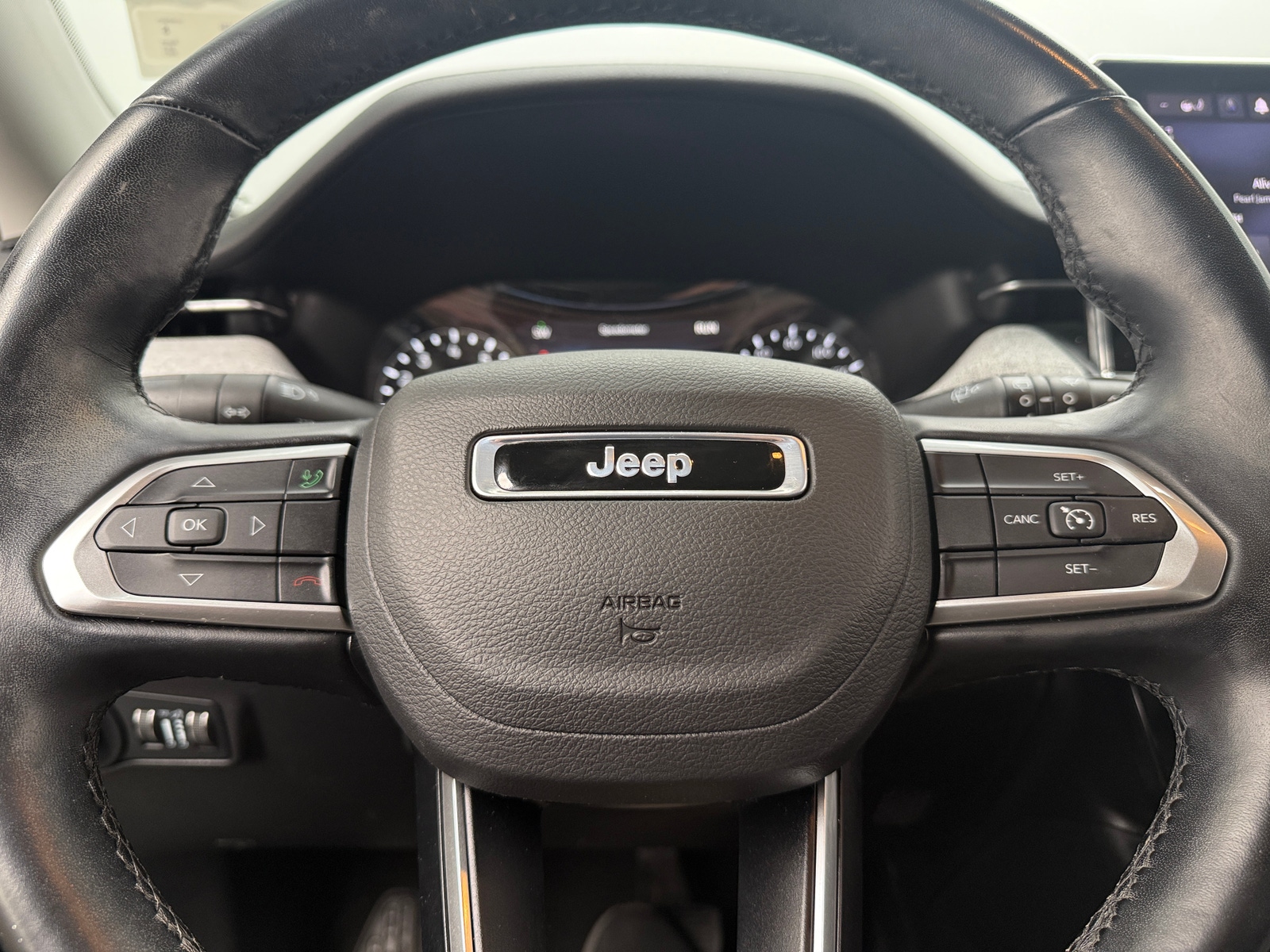 Thumbnail: 2022 Jeep Compass - 4