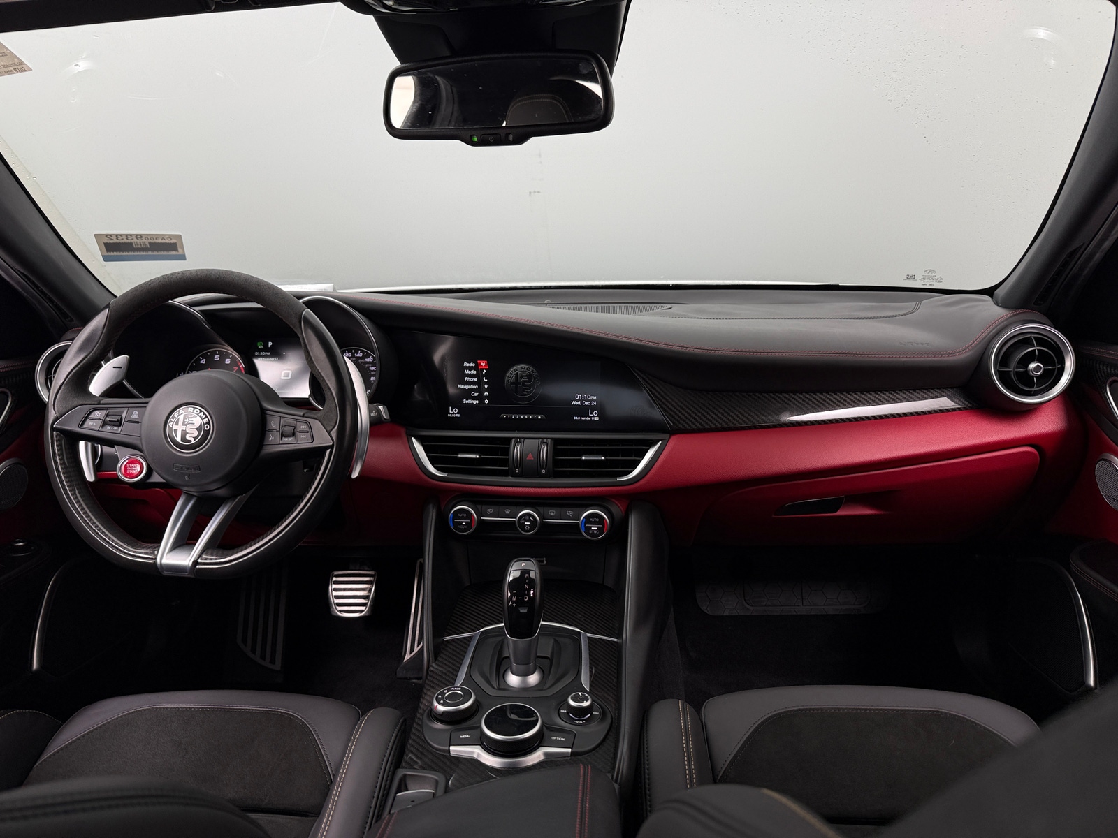 Thumbnail: 2017 Alfa Romeo Giulia - 2