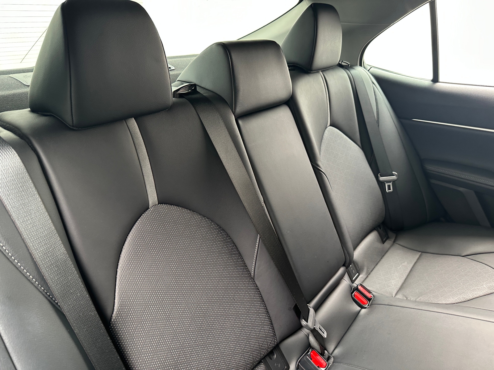 Thumbnail: 2021 Toyota Camry - 5