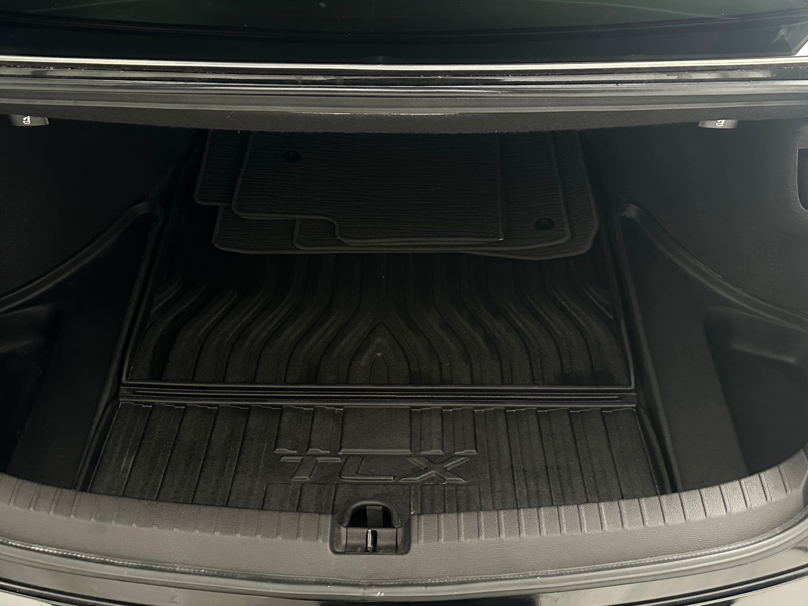 Thumbnail: 2015 Acura TLX - 6