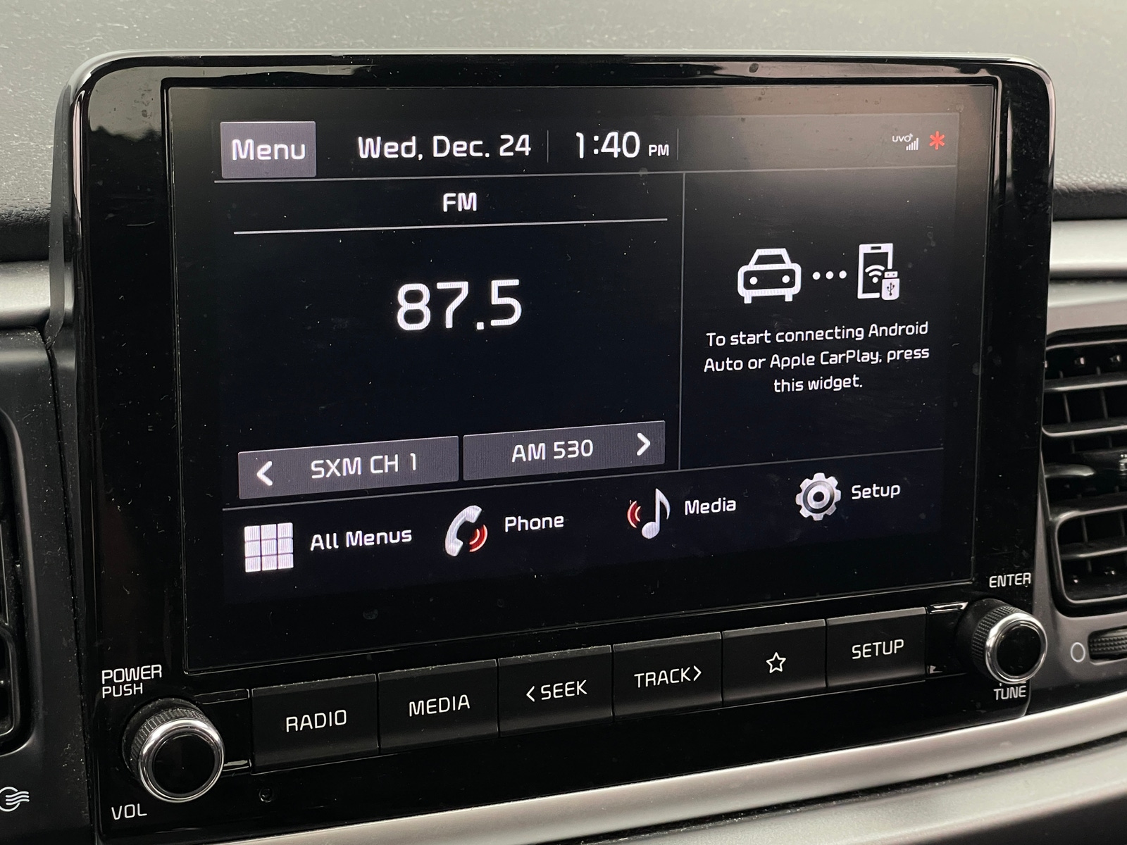 Thumbnail: 2022 Kia Rio - 4