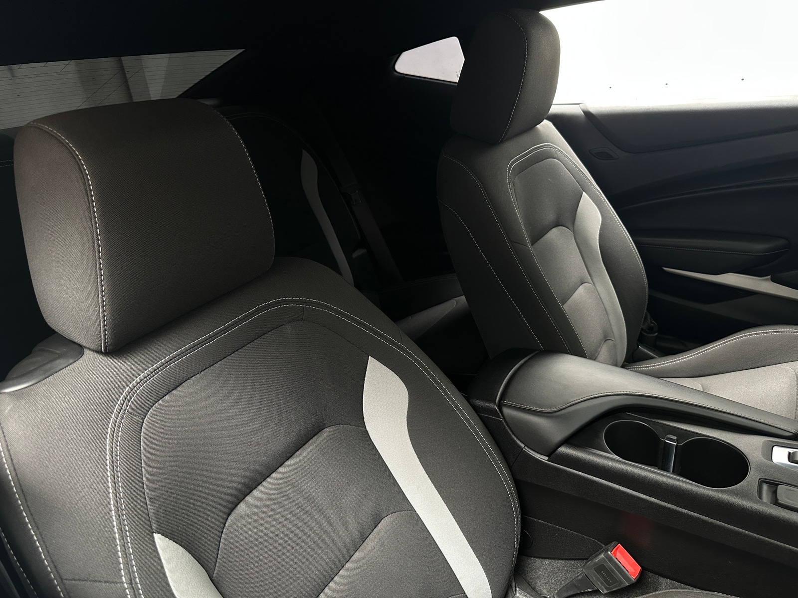 Thumbnail: 2019 Chevrolet Camaro - 2