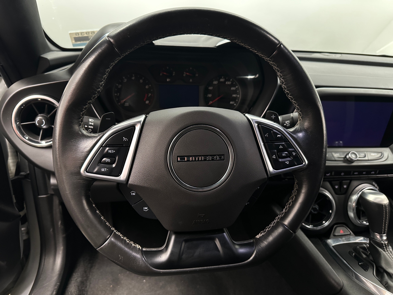 Thumbnail: 2019 Chevrolet Camaro - 4