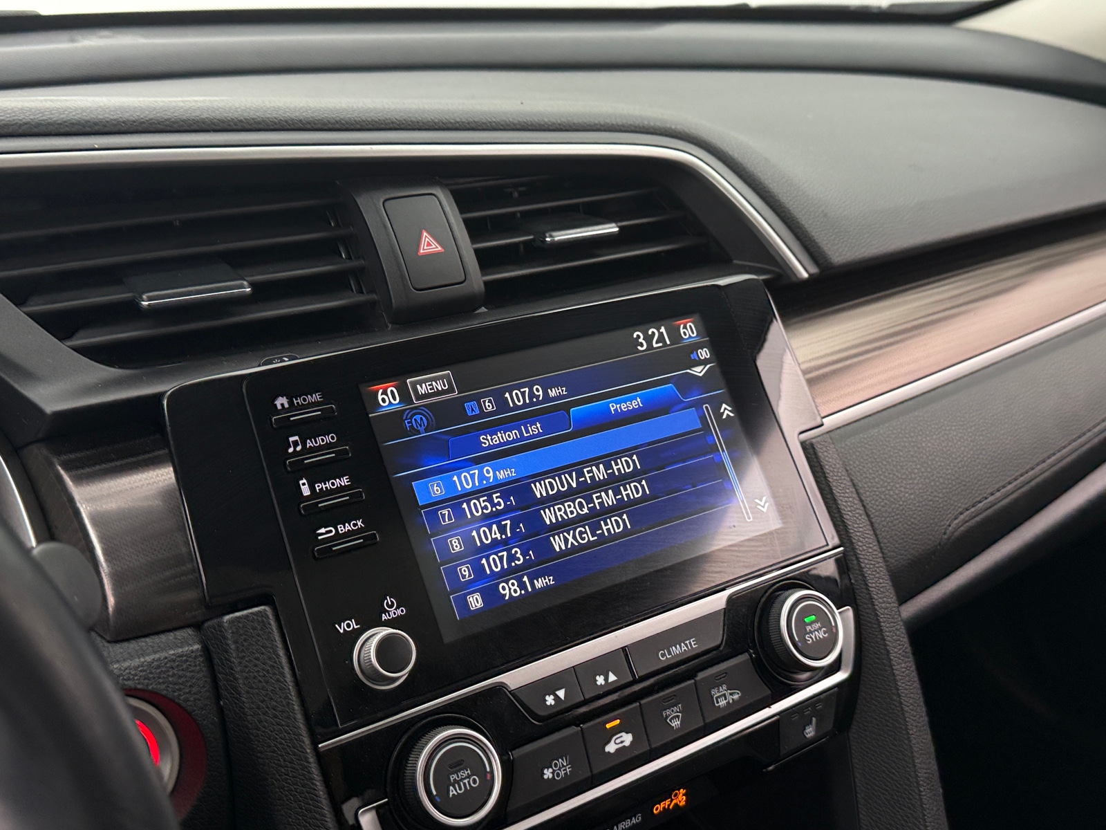 Thumbnail: 2019 Honda Civic - 4