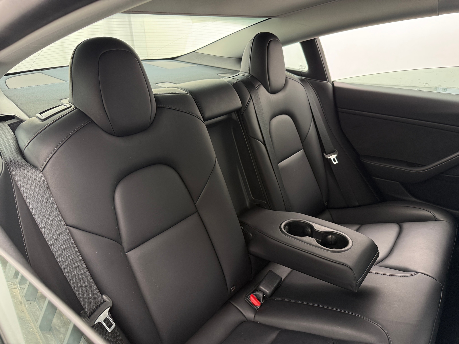 Thumbnail: 2021 Tesla Model 3 - 4