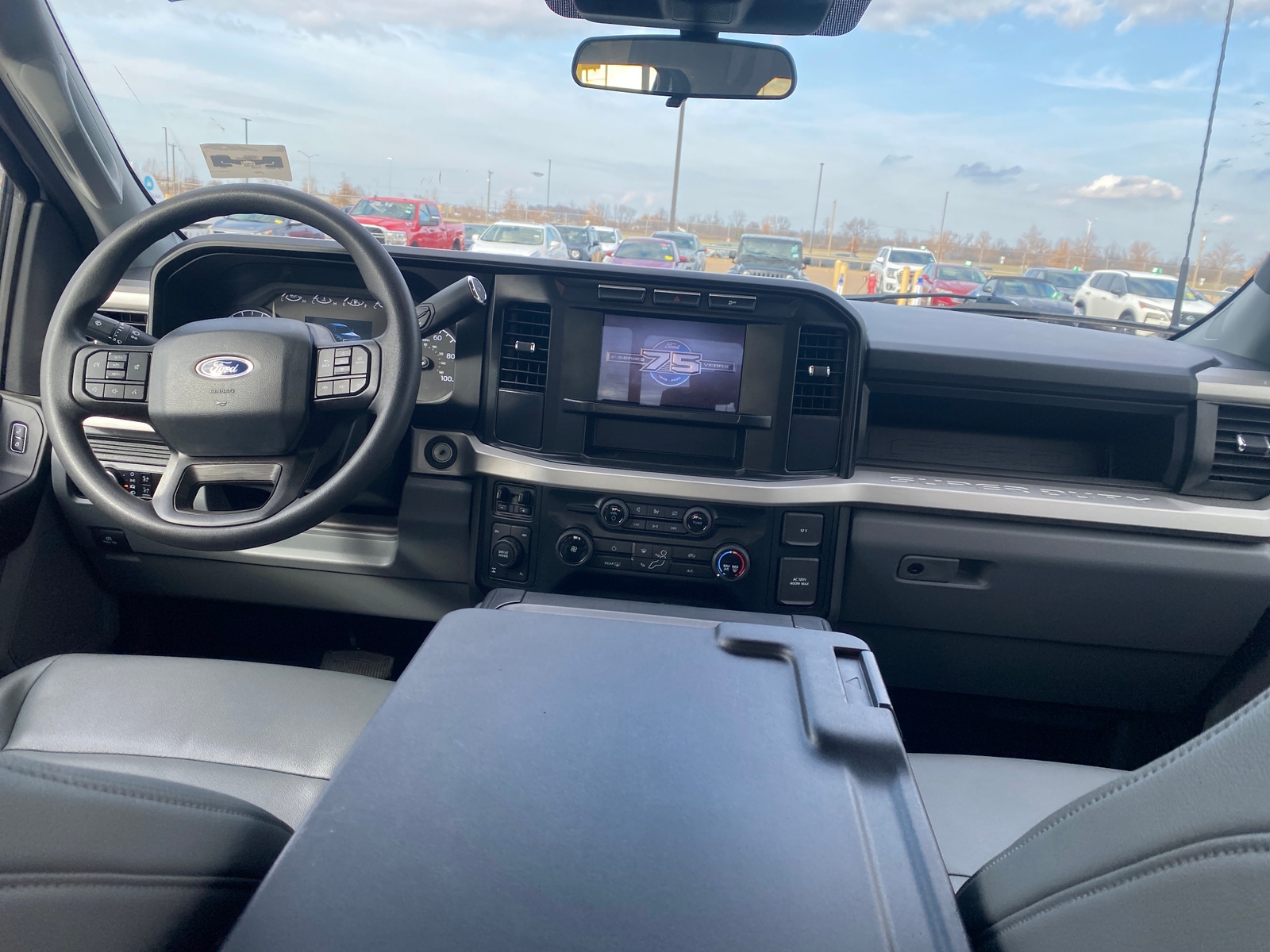 Thumbnail: 2023 Ford Econoline - 3