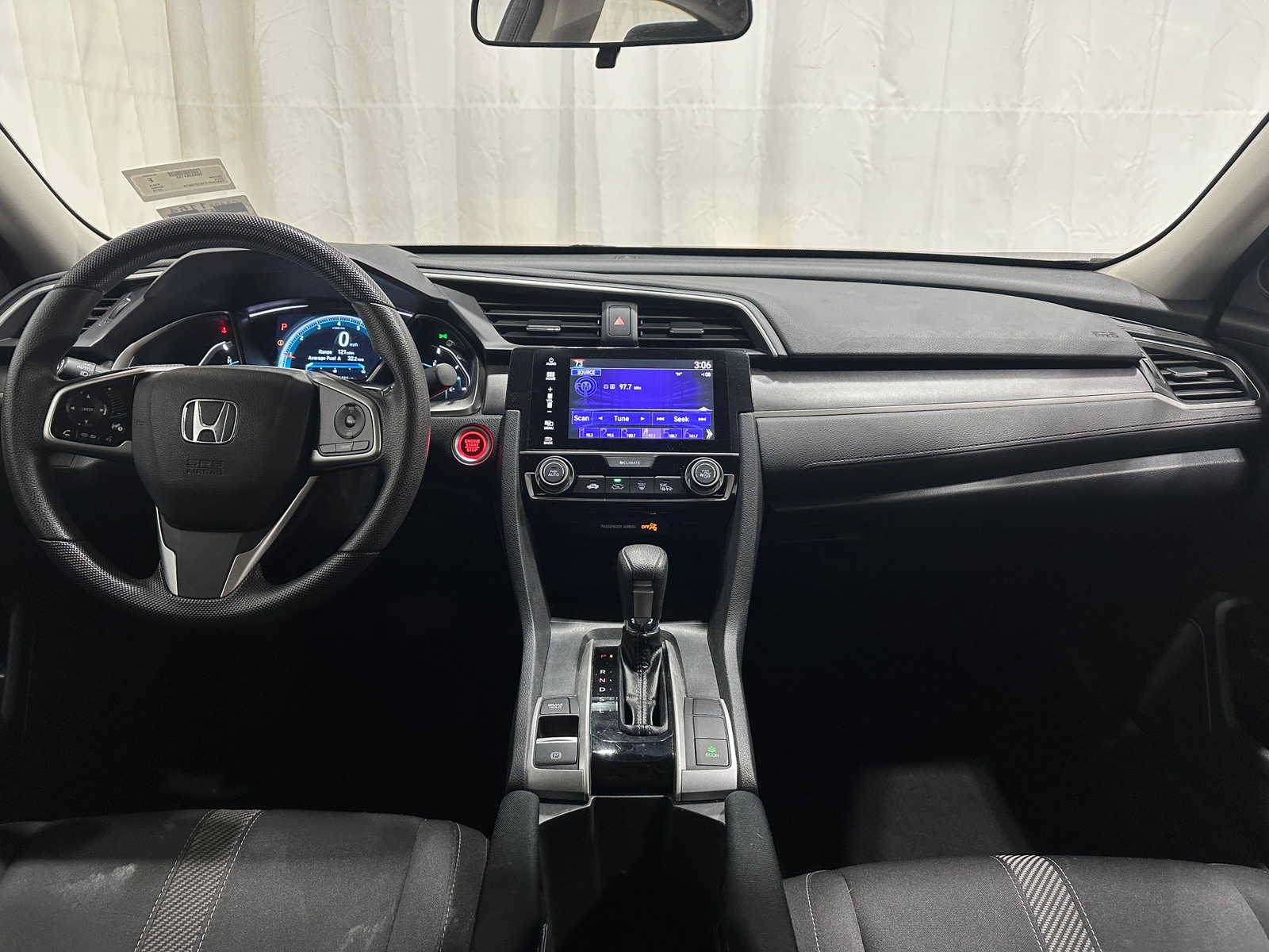 Thumbnail: 2016 Honda Civic - 3
