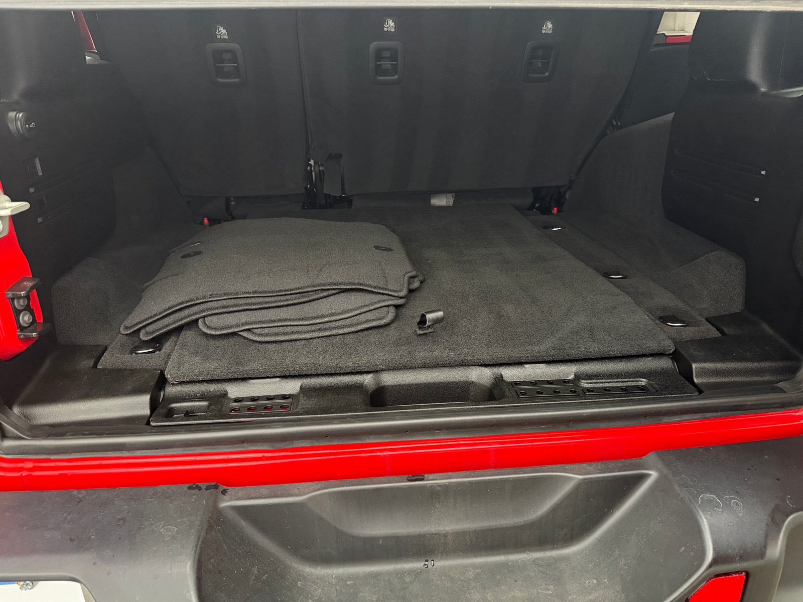 Thumbnail: 2024 Jeep Wrangler - 7