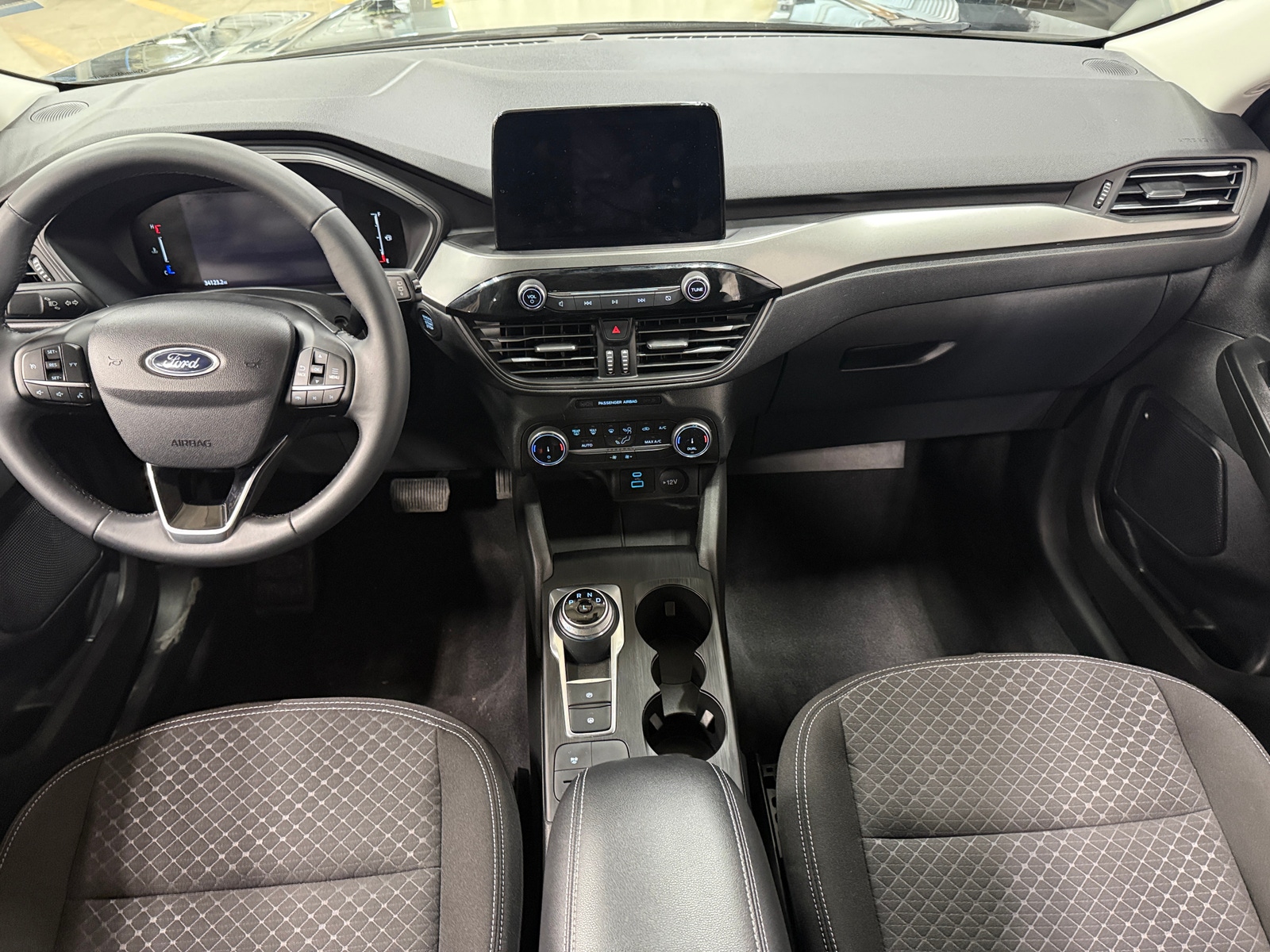 Thumbnail: 2023 Ford Escape - 3