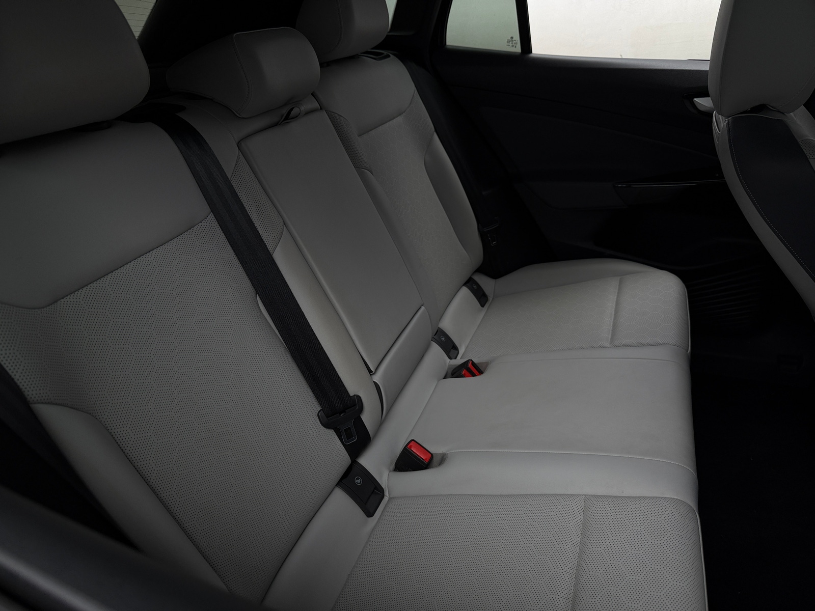 Thumbnail: 2021 Volkswagen ID.4 - 5