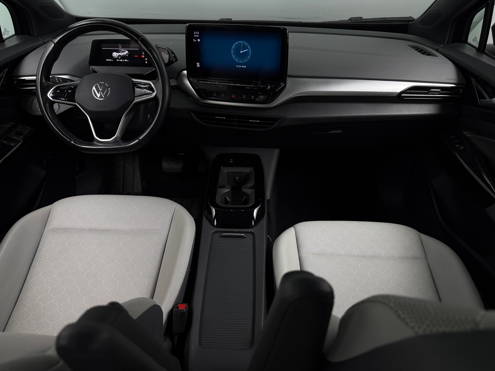 Thumbnail: 2021 Volkswagen ID.4 - 2