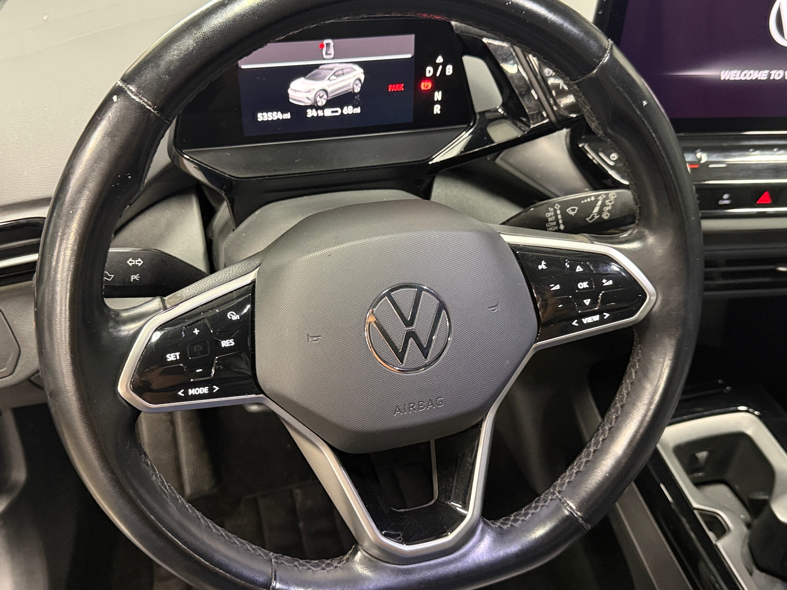 Thumbnail: 2021 Volkswagen ID.4 - 4