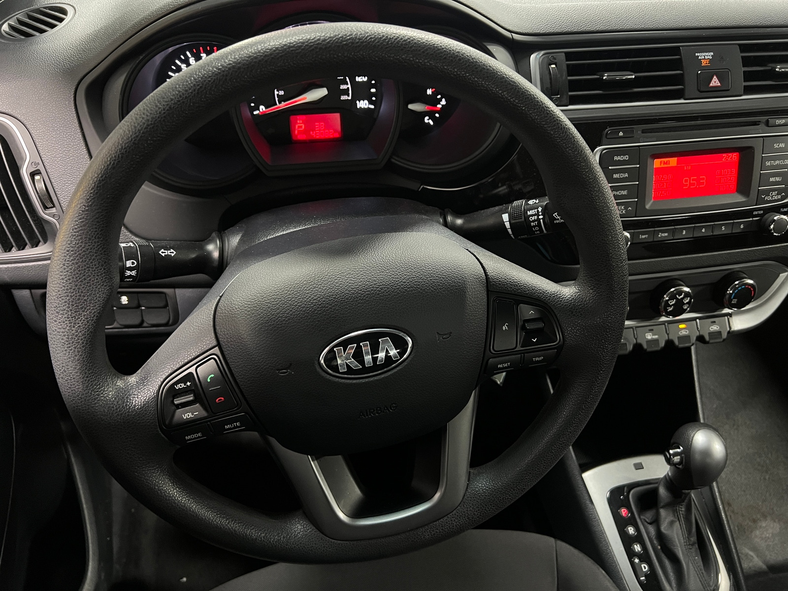 Thumbnail: 2016 Kia Rio - 4