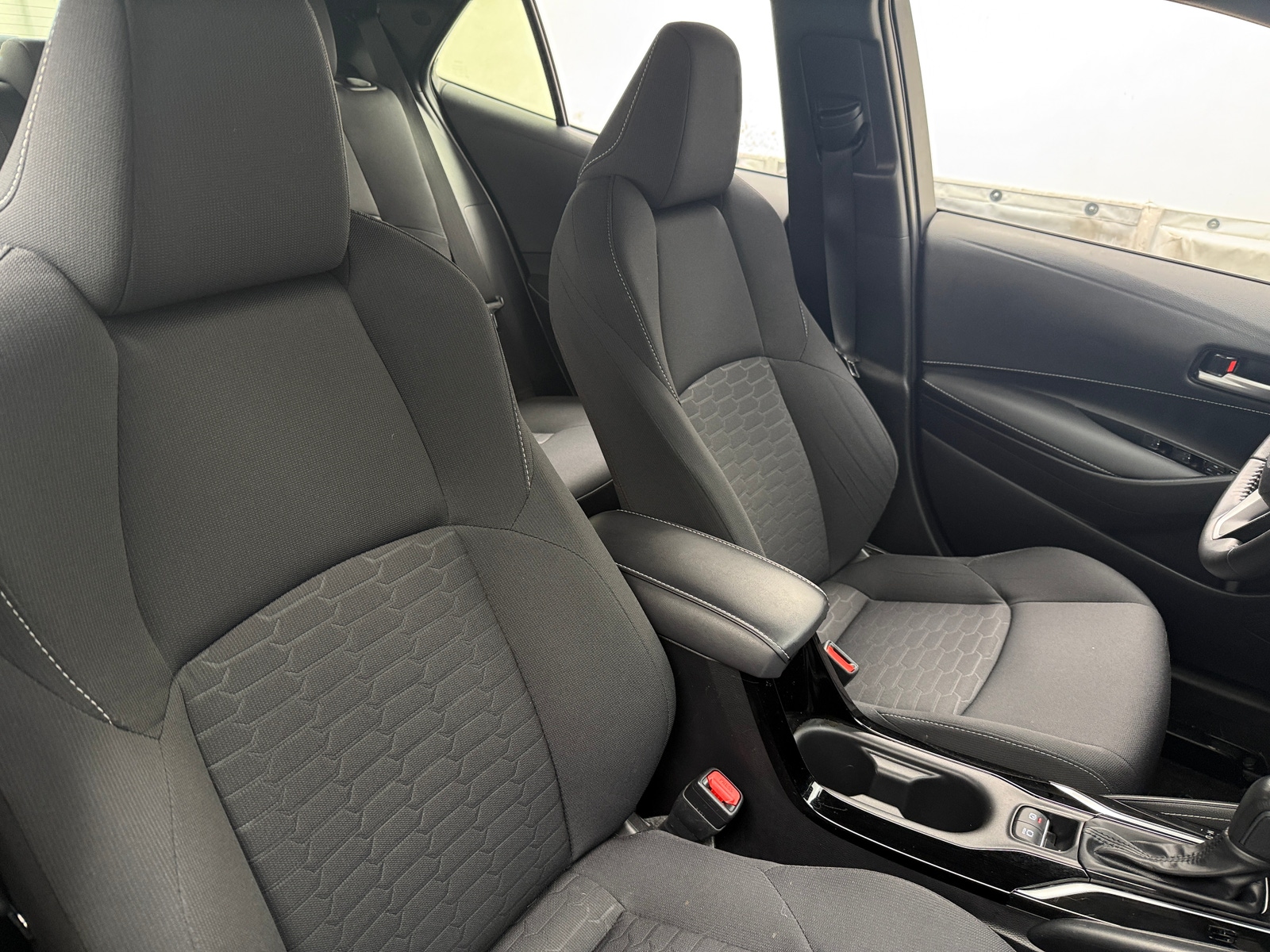 Thumbnail: 2022 Toyota Corolla - 2