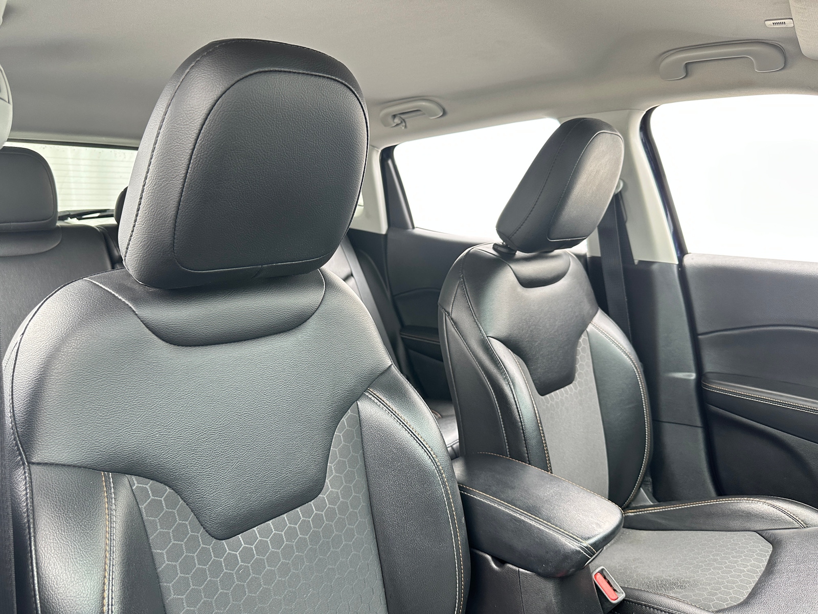 Thumbnail: 2019 Jeep Compass - 2