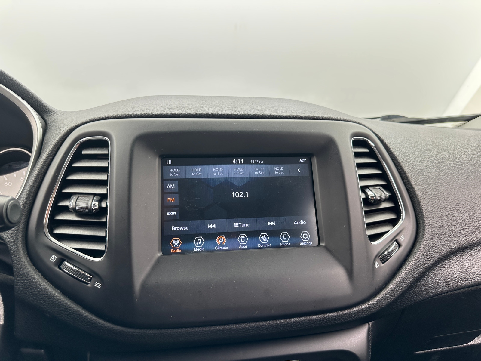 Thumbnail: 2019 Jeep Compass - 4