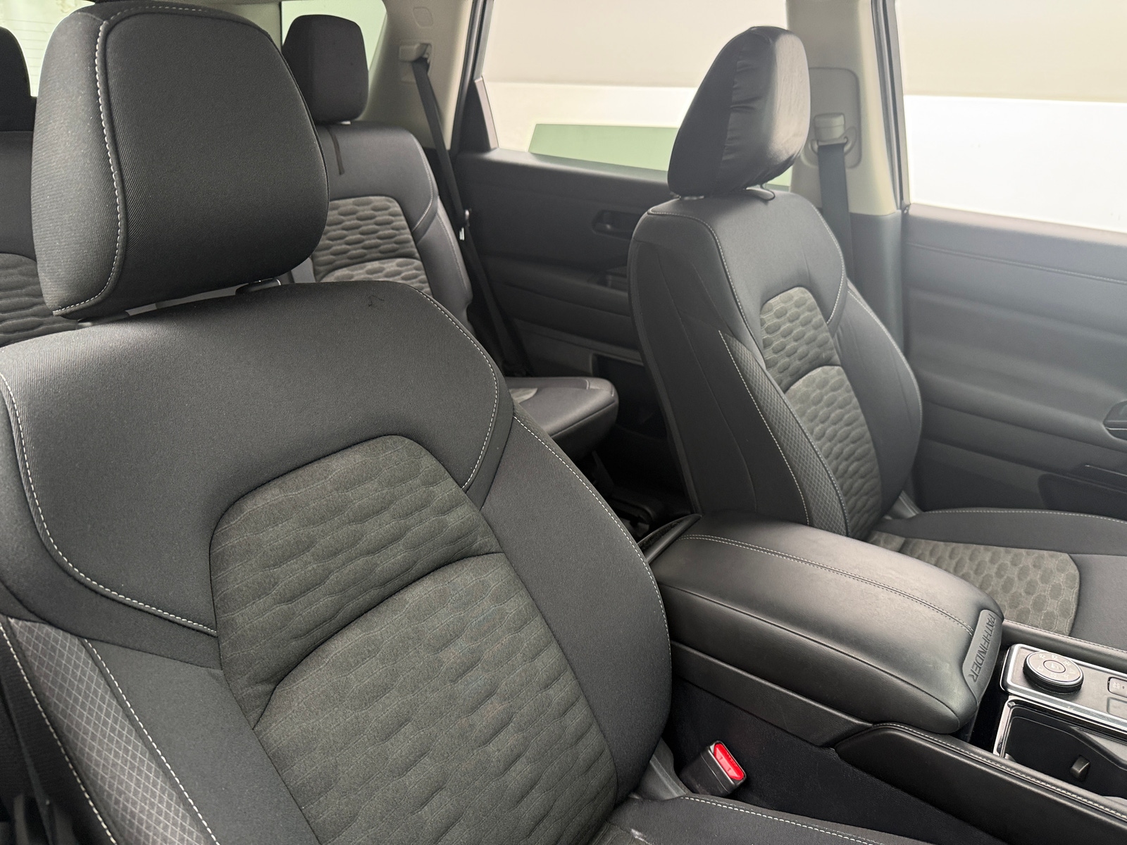 Thumbnail: 2025 Nissan Pathfinder - 2