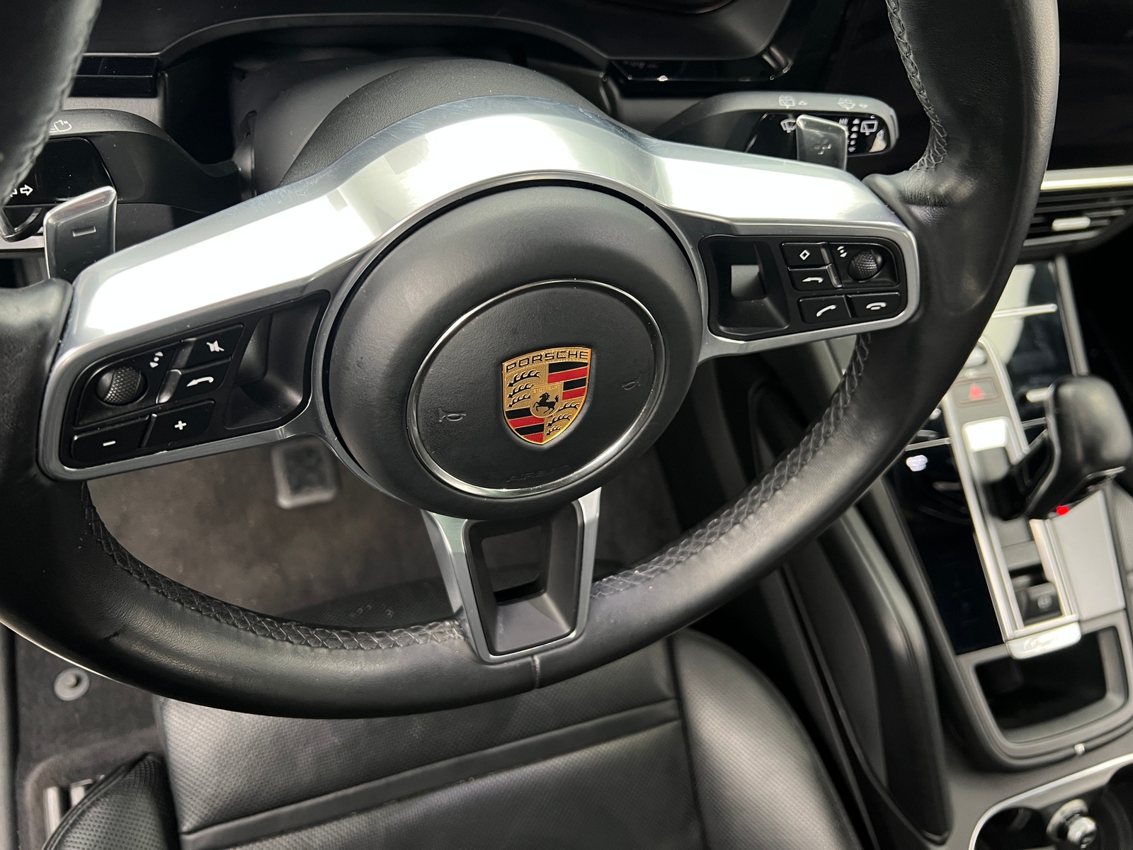 Thumbnail: 2023 Porsche Cayenne - 4