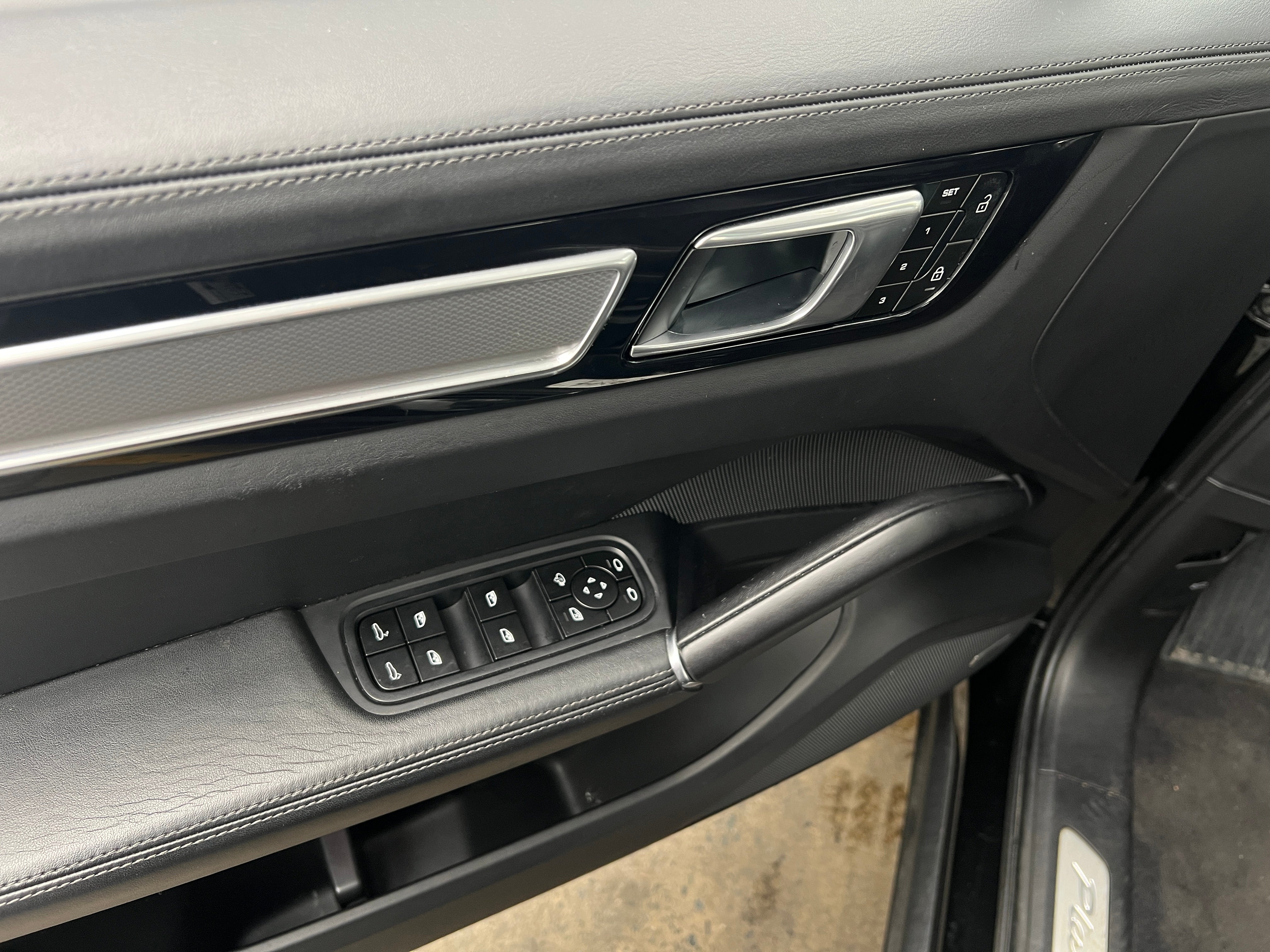 2023 Porsche Cayenne