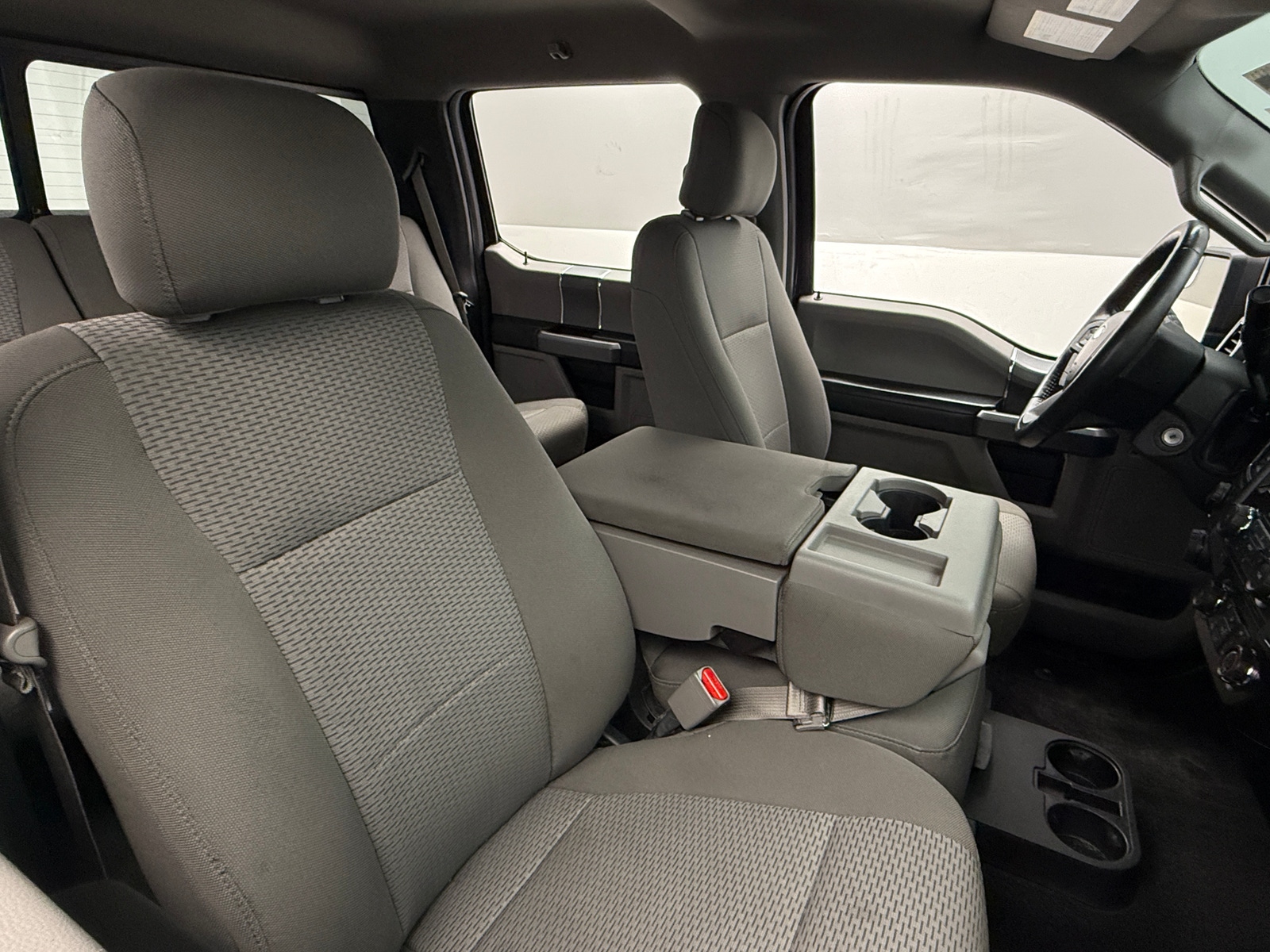 Thumbnail: 2017 Ford Econoline - 2