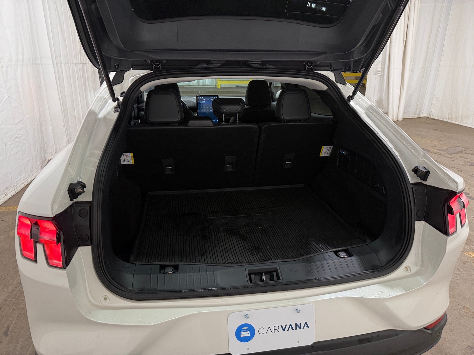 Thumbnail: 2022 Ford Mustang Mach-E - 7