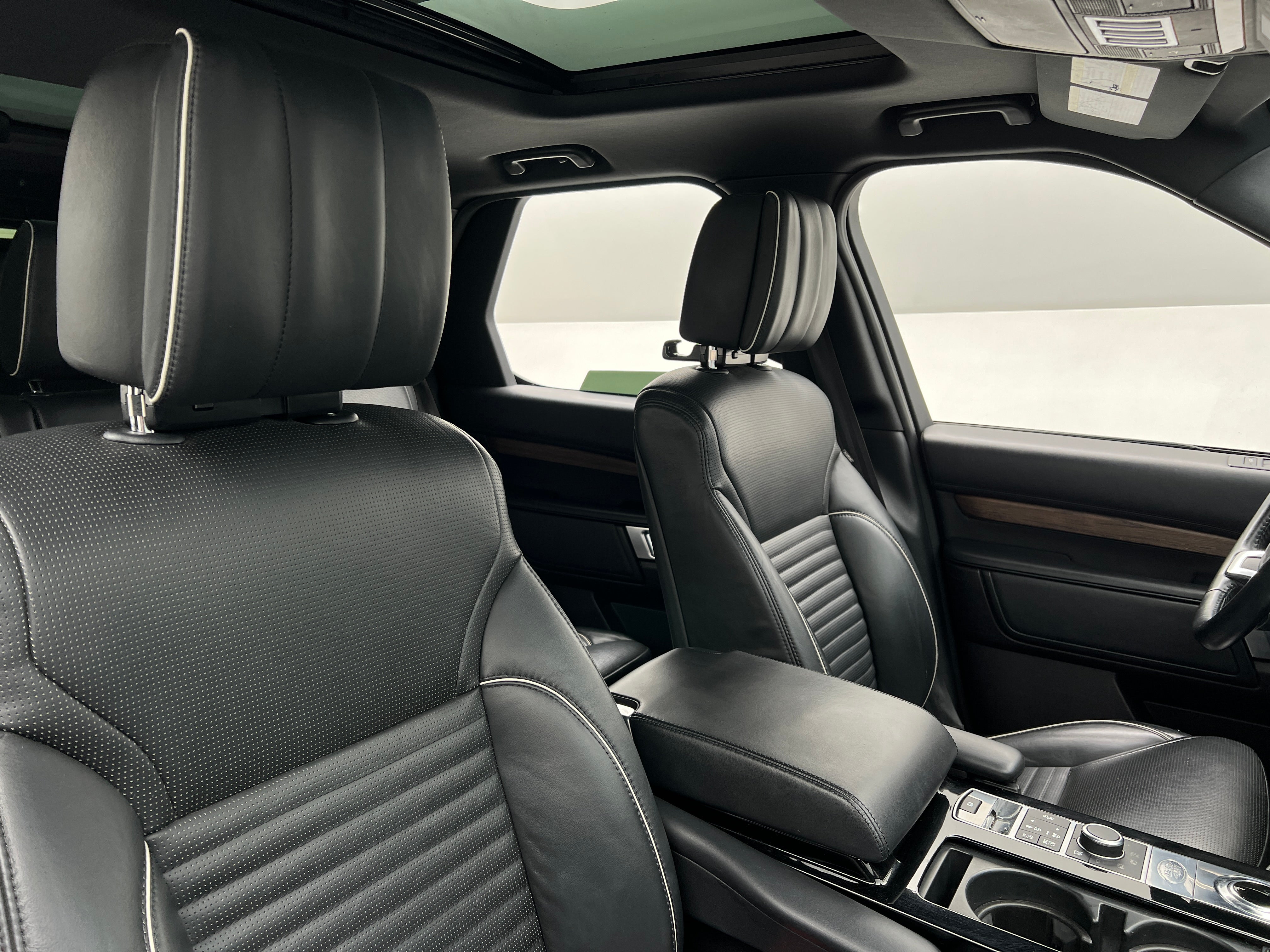 2018 Land Rover Discovery