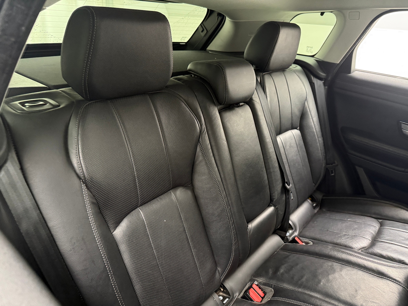 Thumbnail: 2017 Land Rover Range Rover Evoque - 5