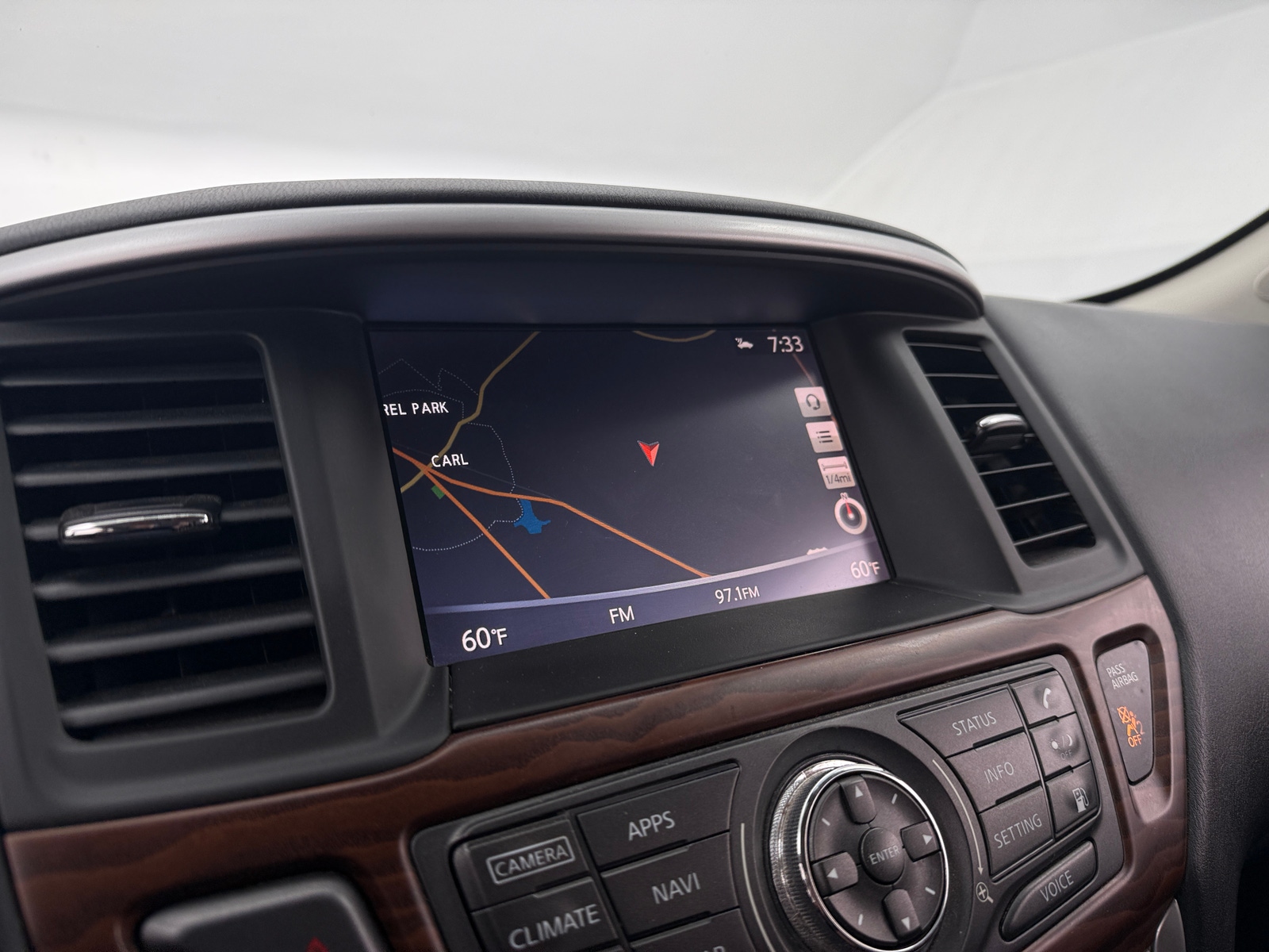 Thumbnail: 2018 Nissan Pathfinder - 3