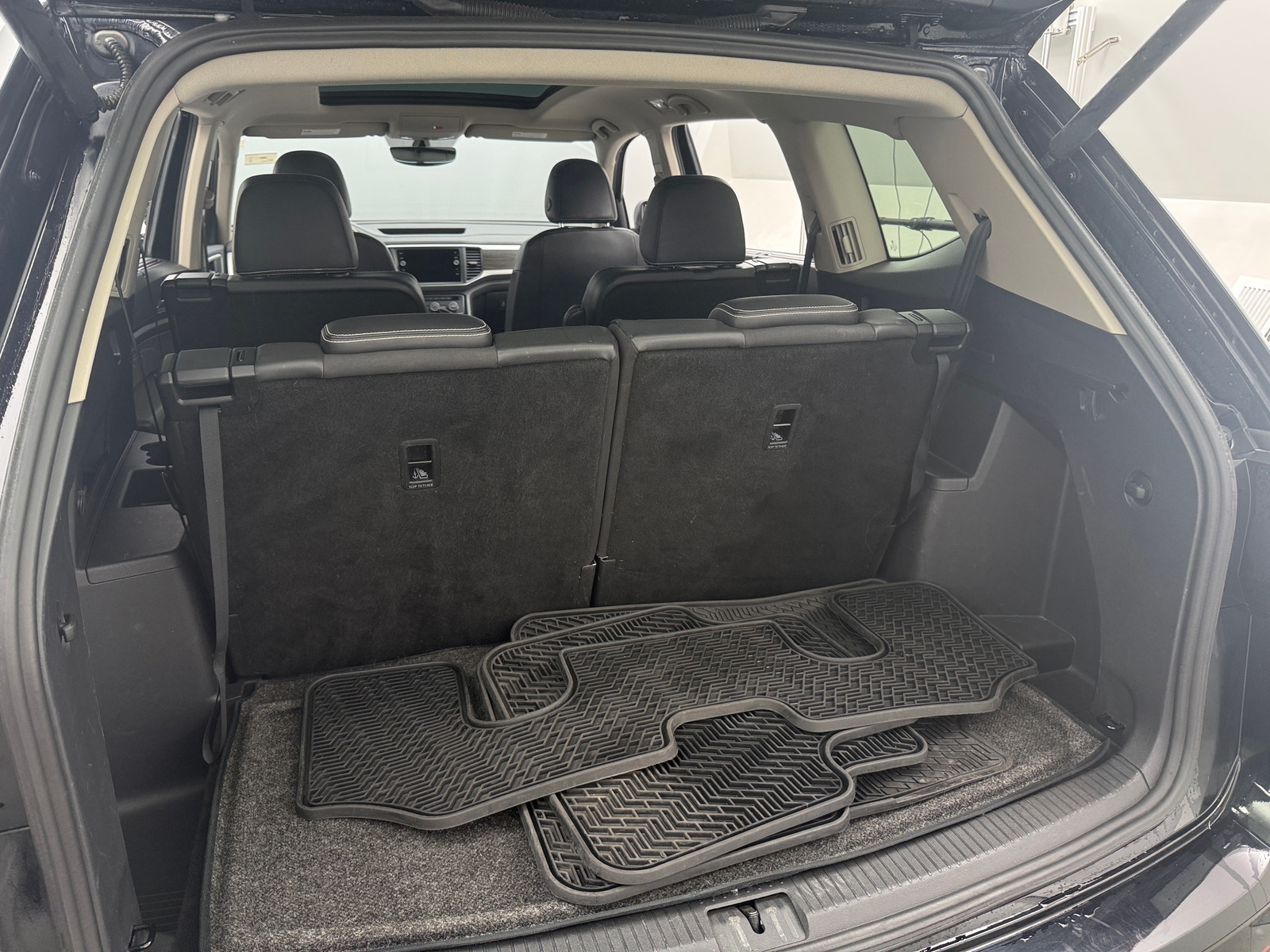 Thumbnail: 2021 Volkswagen Atlas - 6