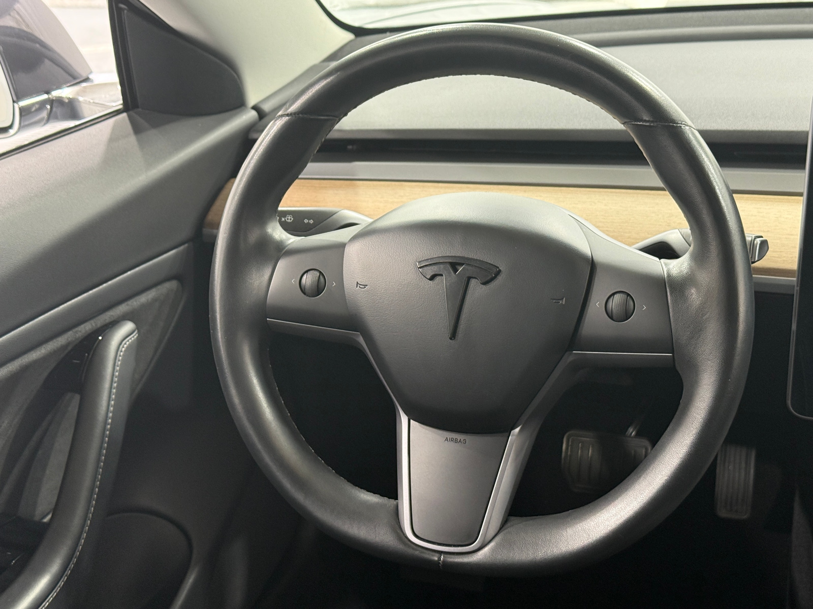 Thumbnail: 2019 Tesla Model 3 - 4