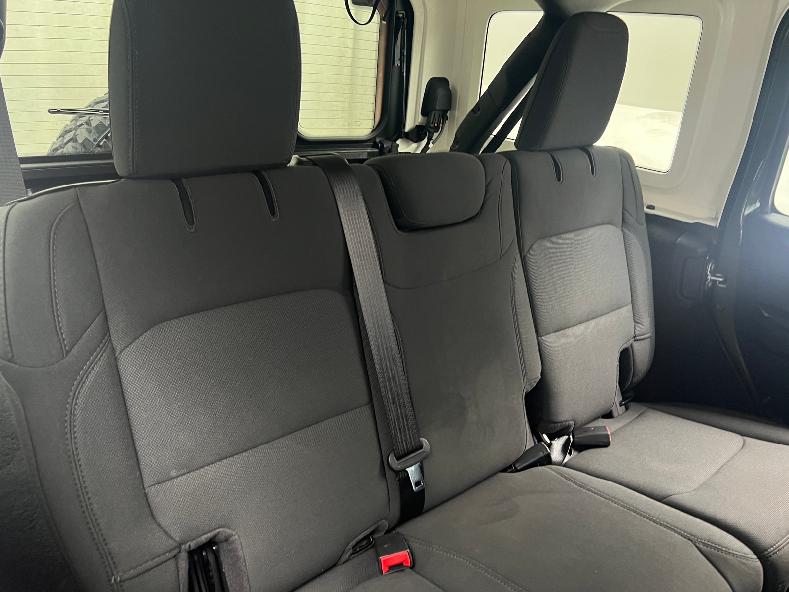 Thumbnail: 2021 Jeep Wrangler - 6