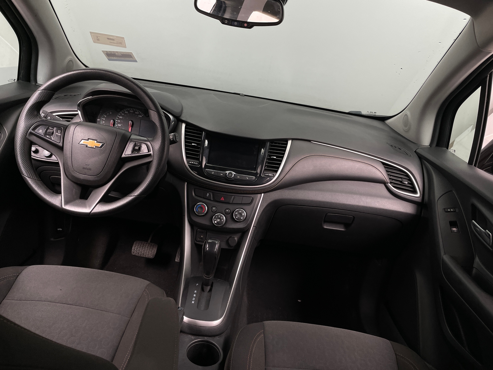 Thumbnail: 2022 Chevrolet Trax - 3